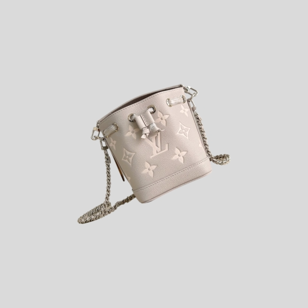 루이비통 나노 노에 핸드백 (타로퍼플)