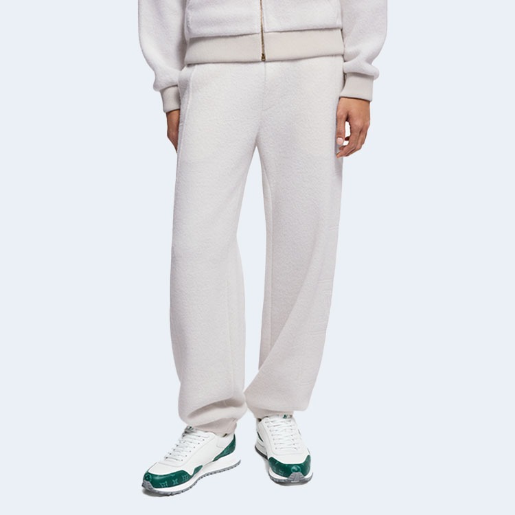 루이비통 퀼티드 텍스처드 울 팬츠 화이트 1AGJPJ