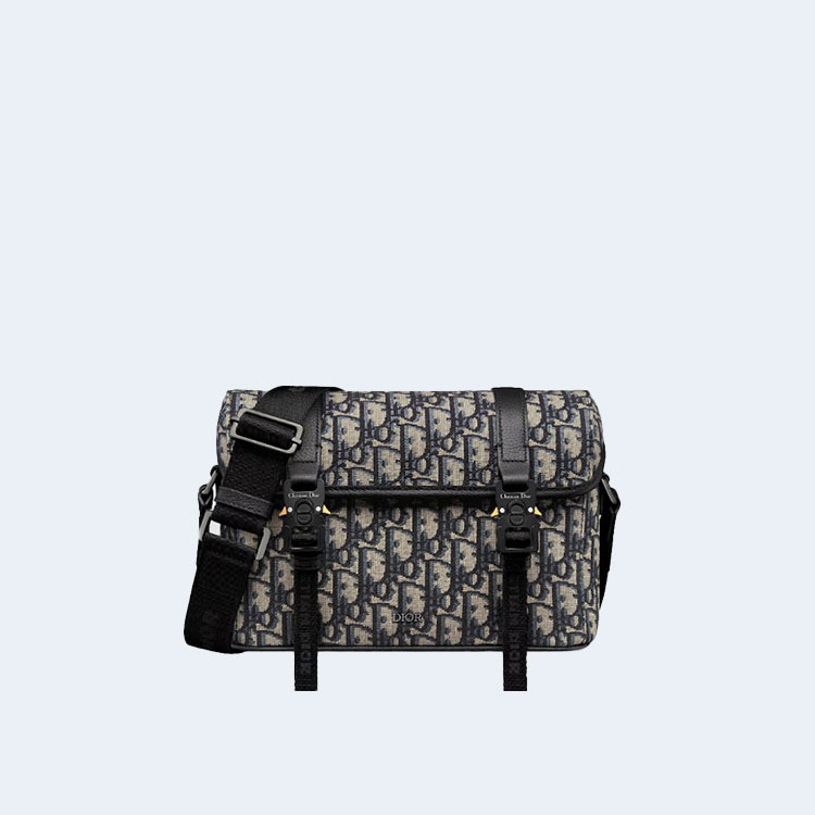 디올 Hit the Road 플랩 스트랩백 베이지