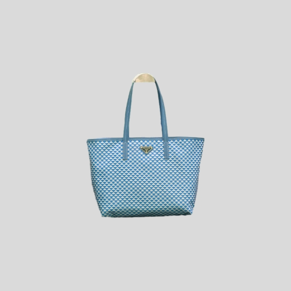 프라다  테수토 트라이앵글럼 토트백