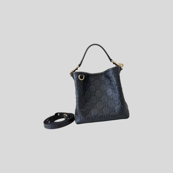 구찌 GG 엠블럼 버킷백