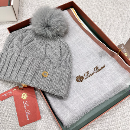 로로피아나 스카프 / 모자