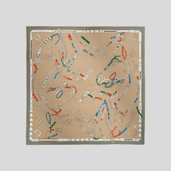 에르메스 Les Chevaux Dechaines 스카프 90