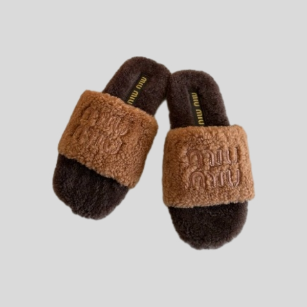 미우미우 펄 슬리퍼 