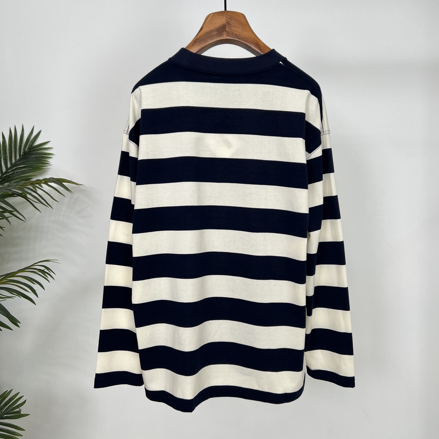 로*베 25년 신상 순면 루즈핏 스트라이프 긴팔