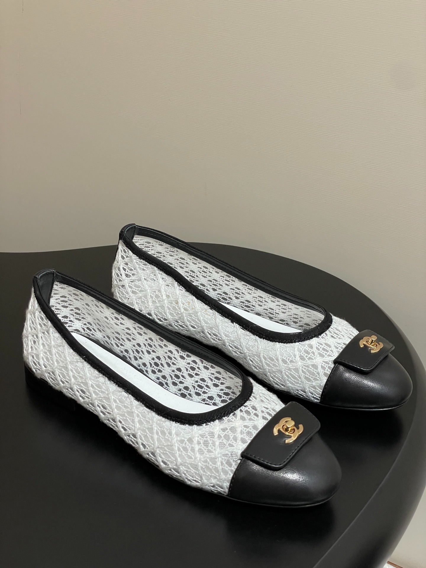 샤* 25 더블C 통굽 망사 플랫 발레화