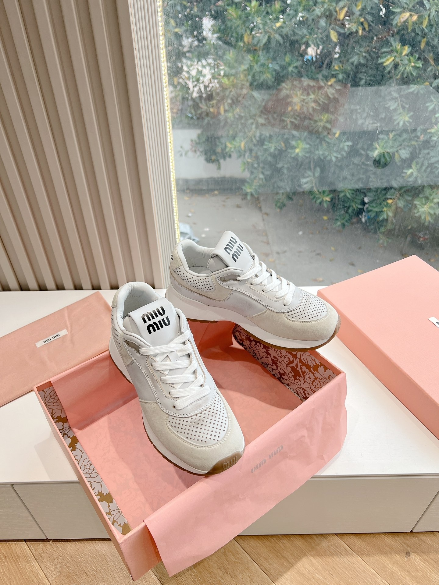 미*미* 스트랩 통굽 스니커즈