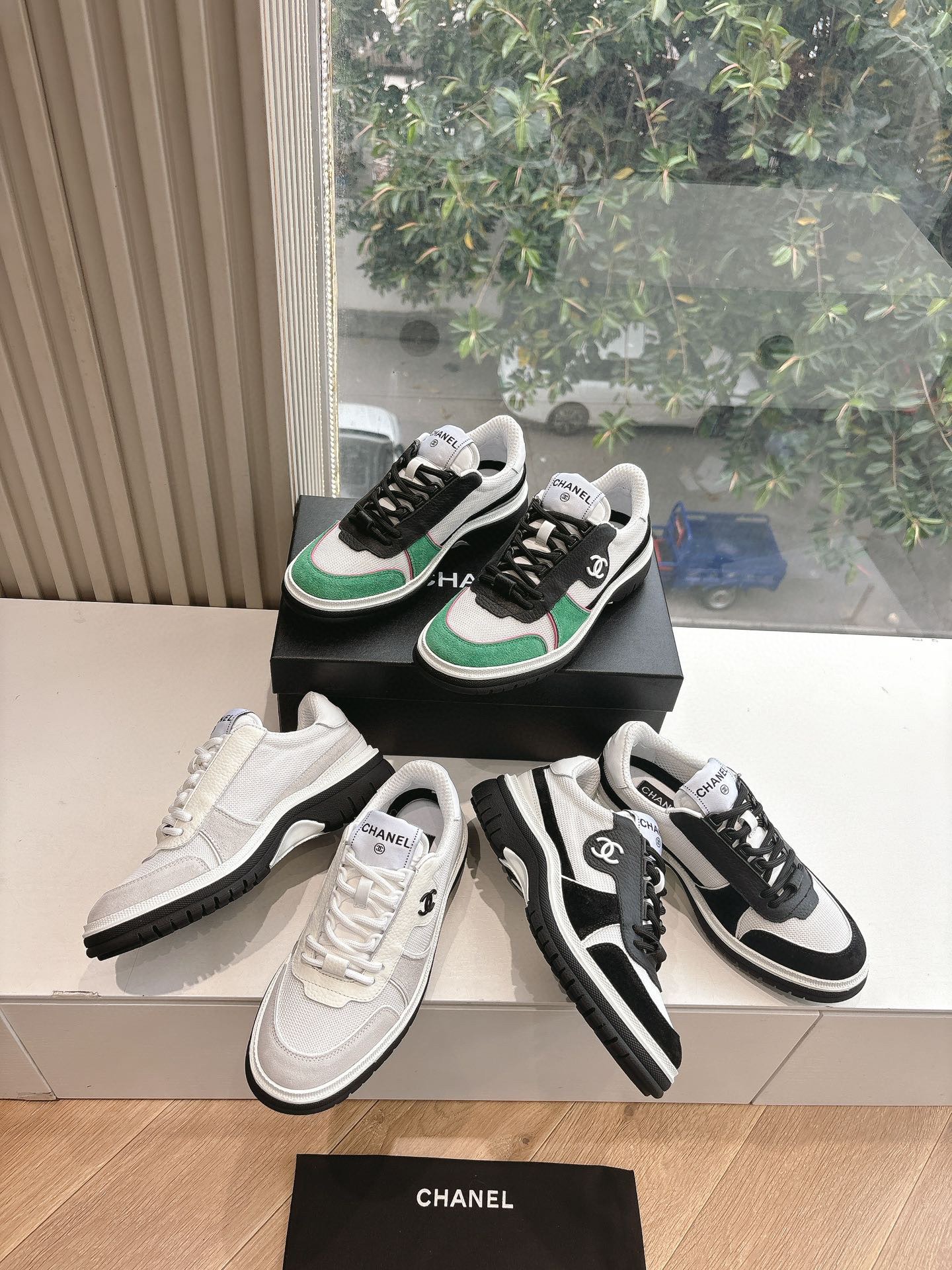 샤* 신상 스니커즈