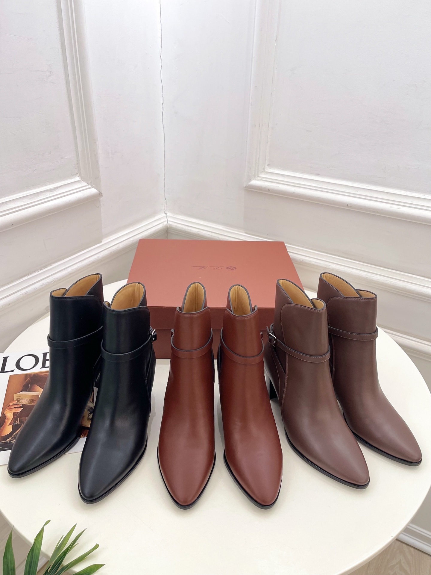 프*다 25 신상 심플 스트랩 앵클부츠