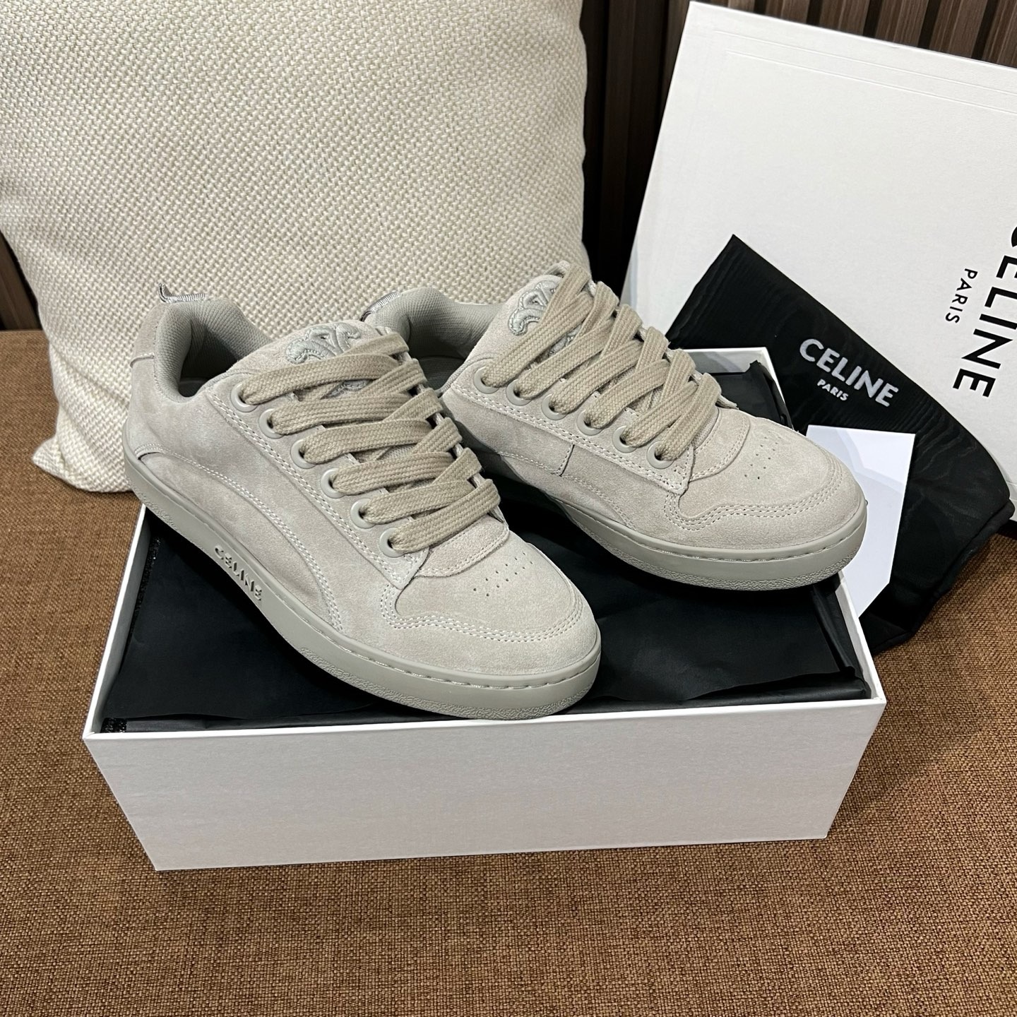 셀*느 25 초봄 캐주얼 스니커즈