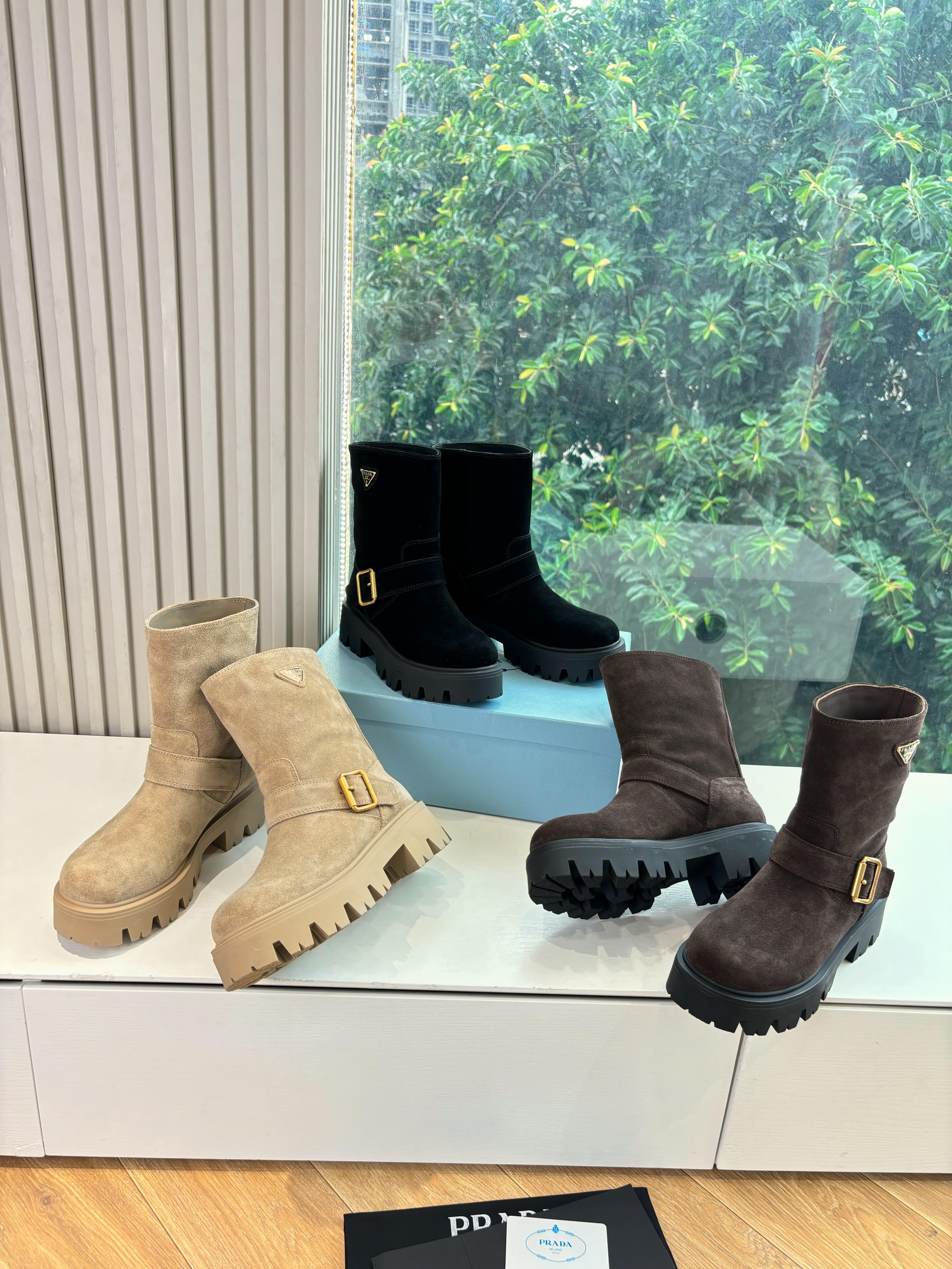 프*다 25 가을/겨울 클래식 라이더 부츠