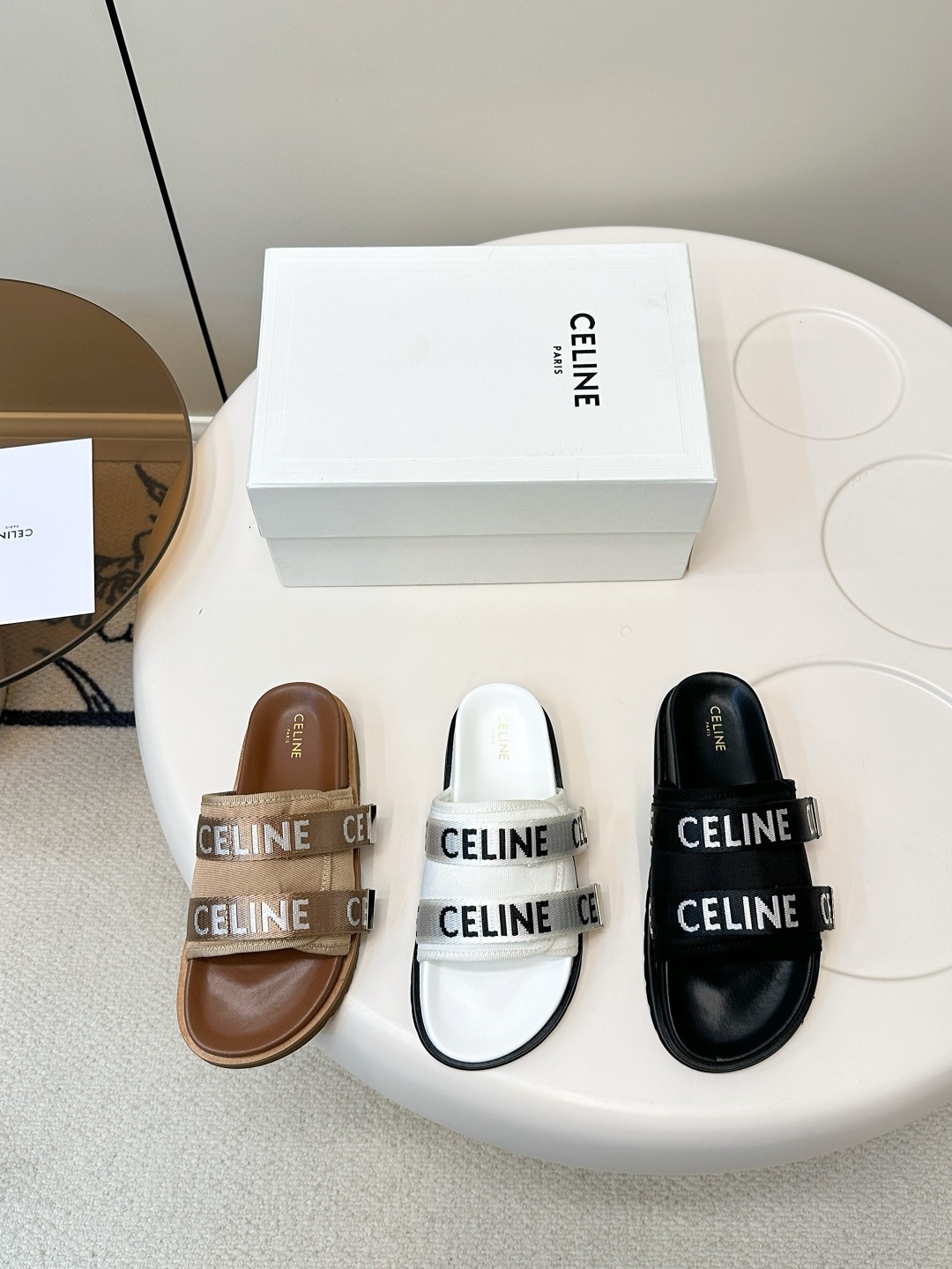 셀*느 25ss 여름 신상 벨크로 비치 슬리퍼