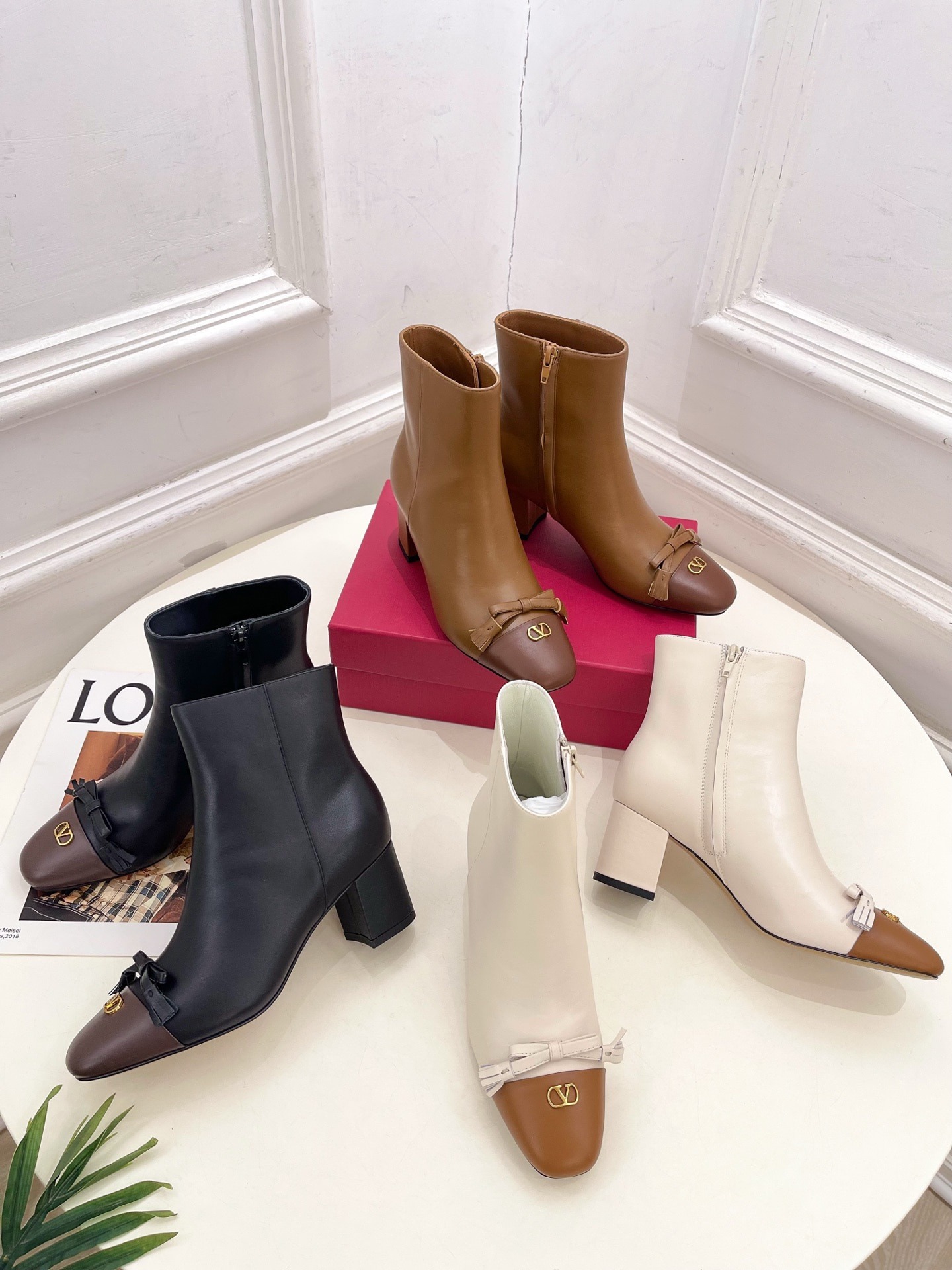 발*티노 25 신상 앵클부츠