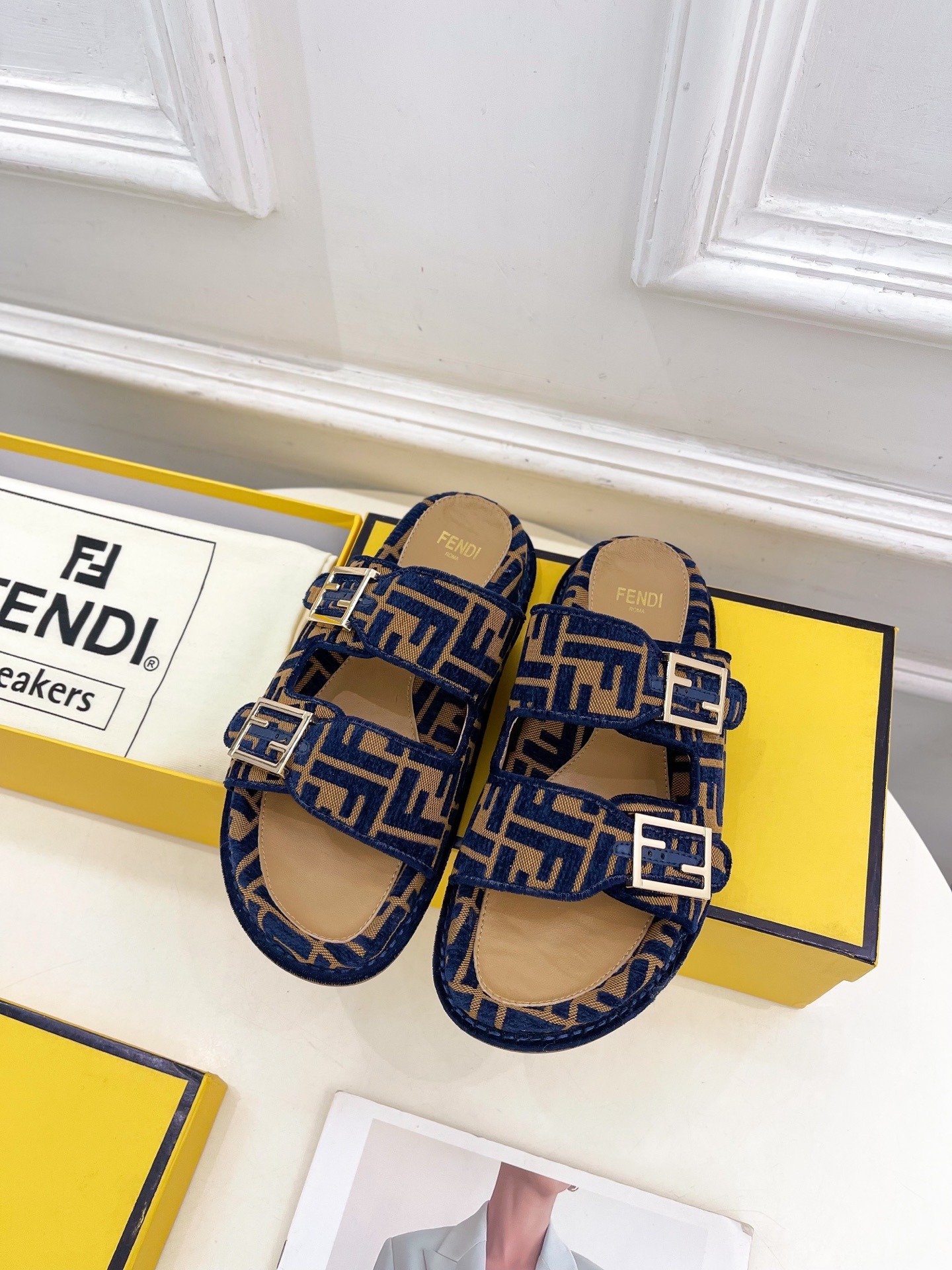 펜* 25 신상 더블 플랫 슬리퍼