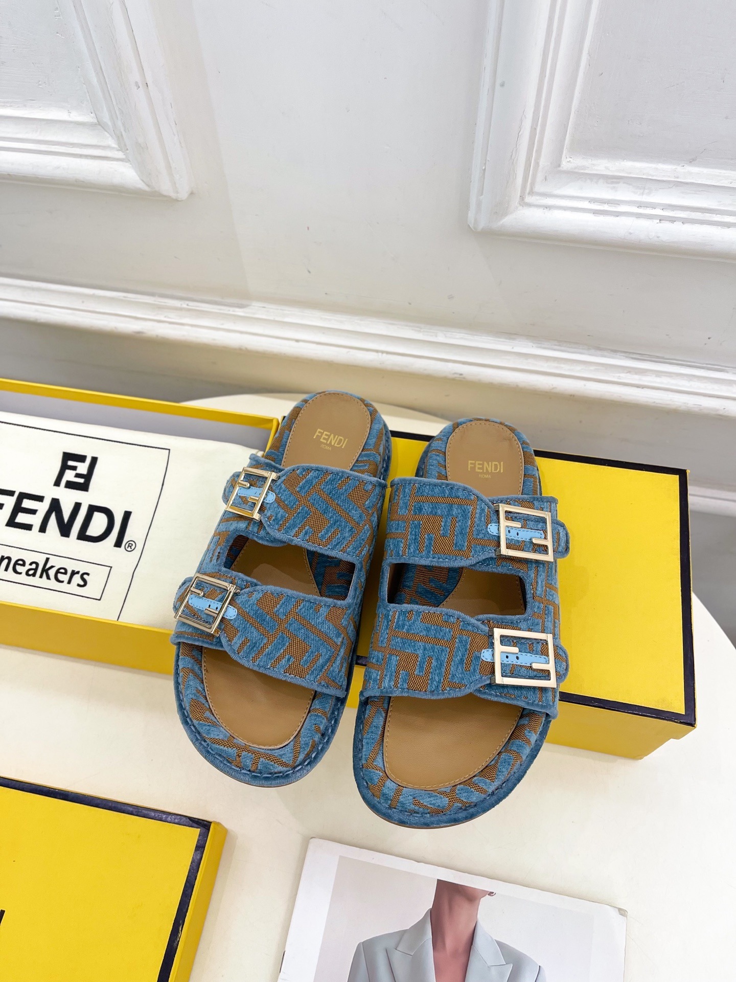 펜* 25 신상 더블 플랫 슬리퍼