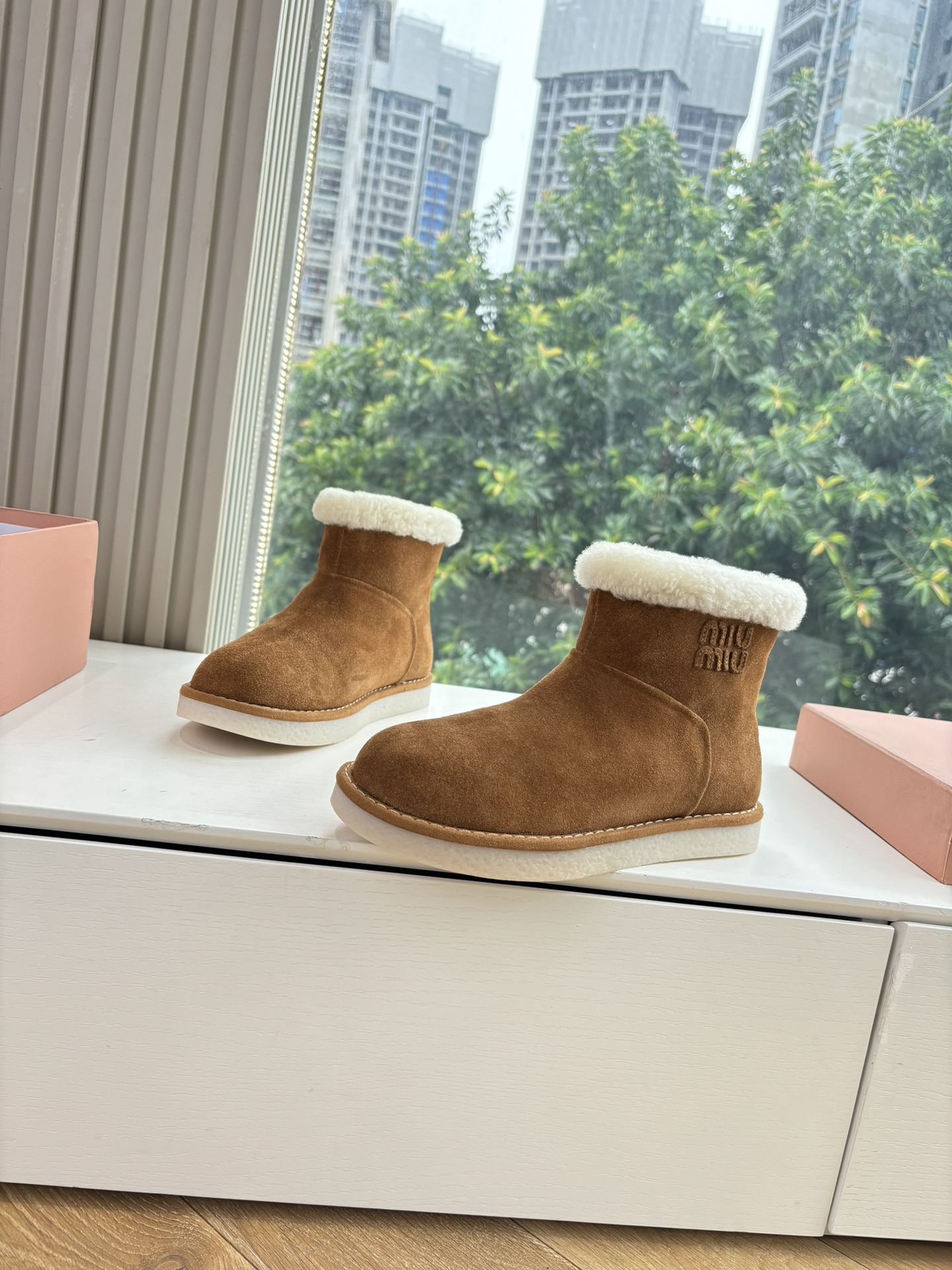 미*미* 최고급 신상 수입 양털 부츠