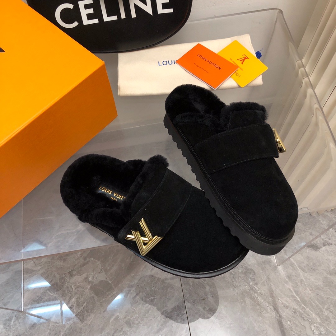 루*비통 신상 세미 슬리퍼