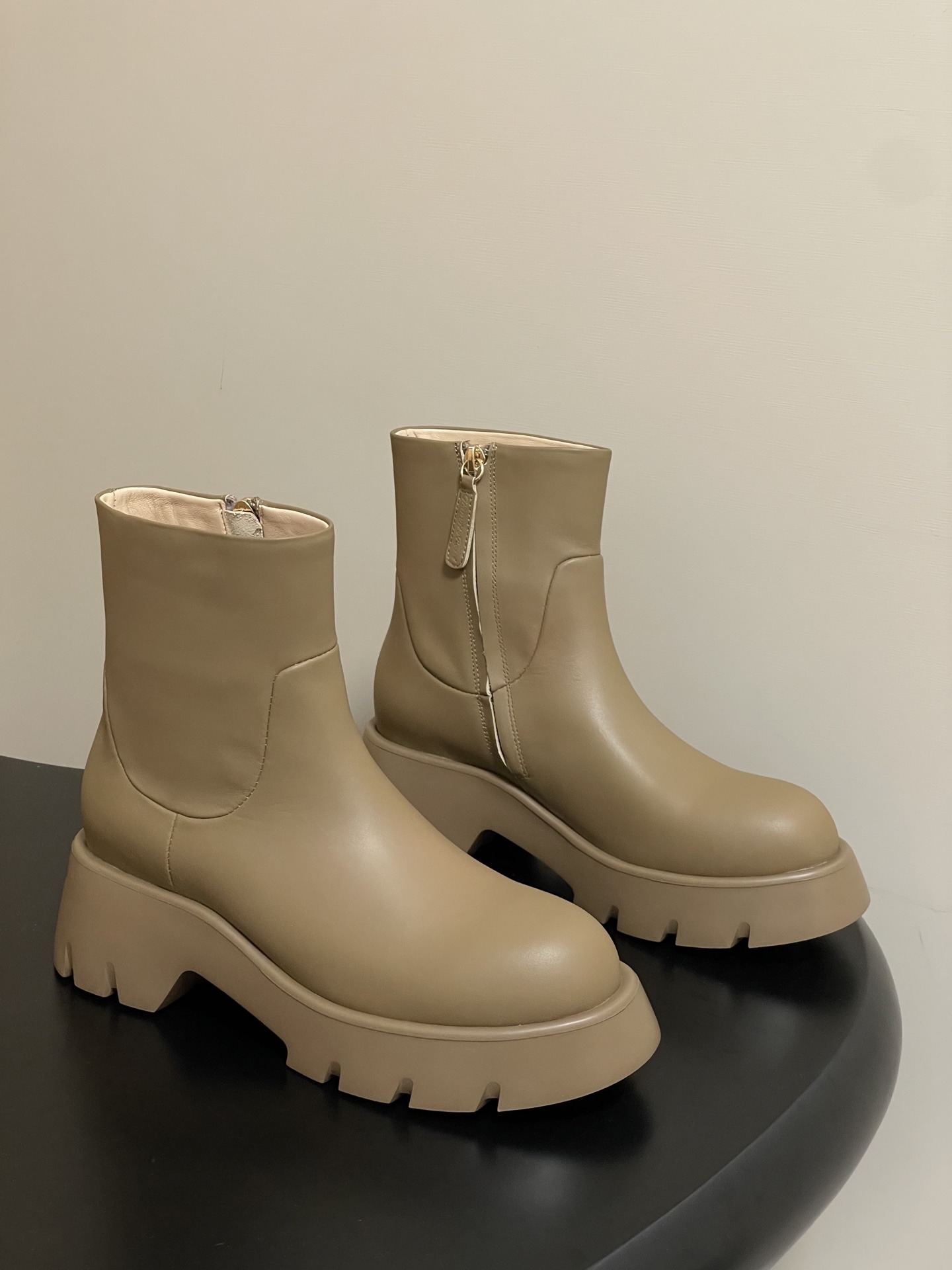 지*비토로시 25s 신상 로시 GR 통굽 앵클부츠