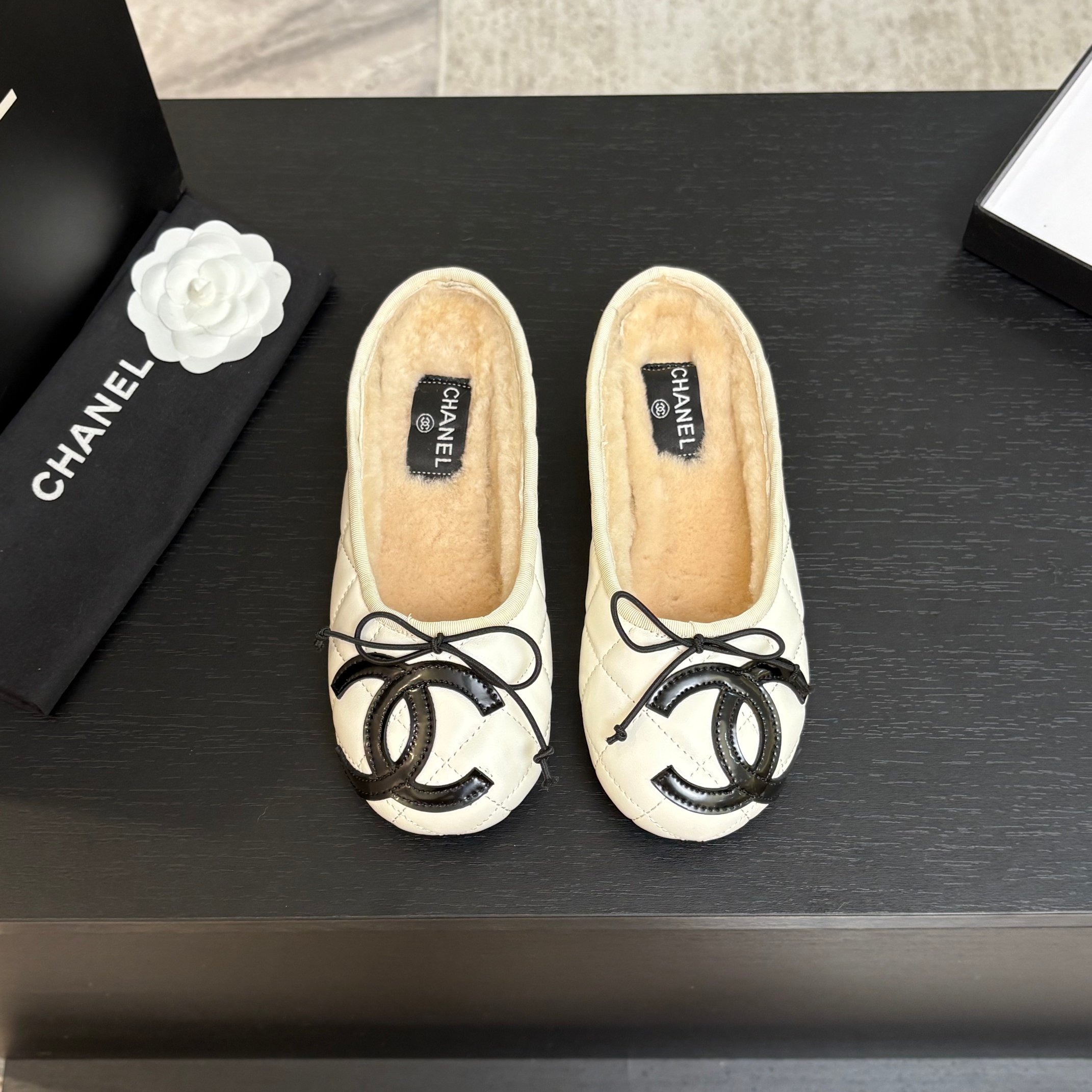 샤* 25K 신상 양털 세미슬리퍼