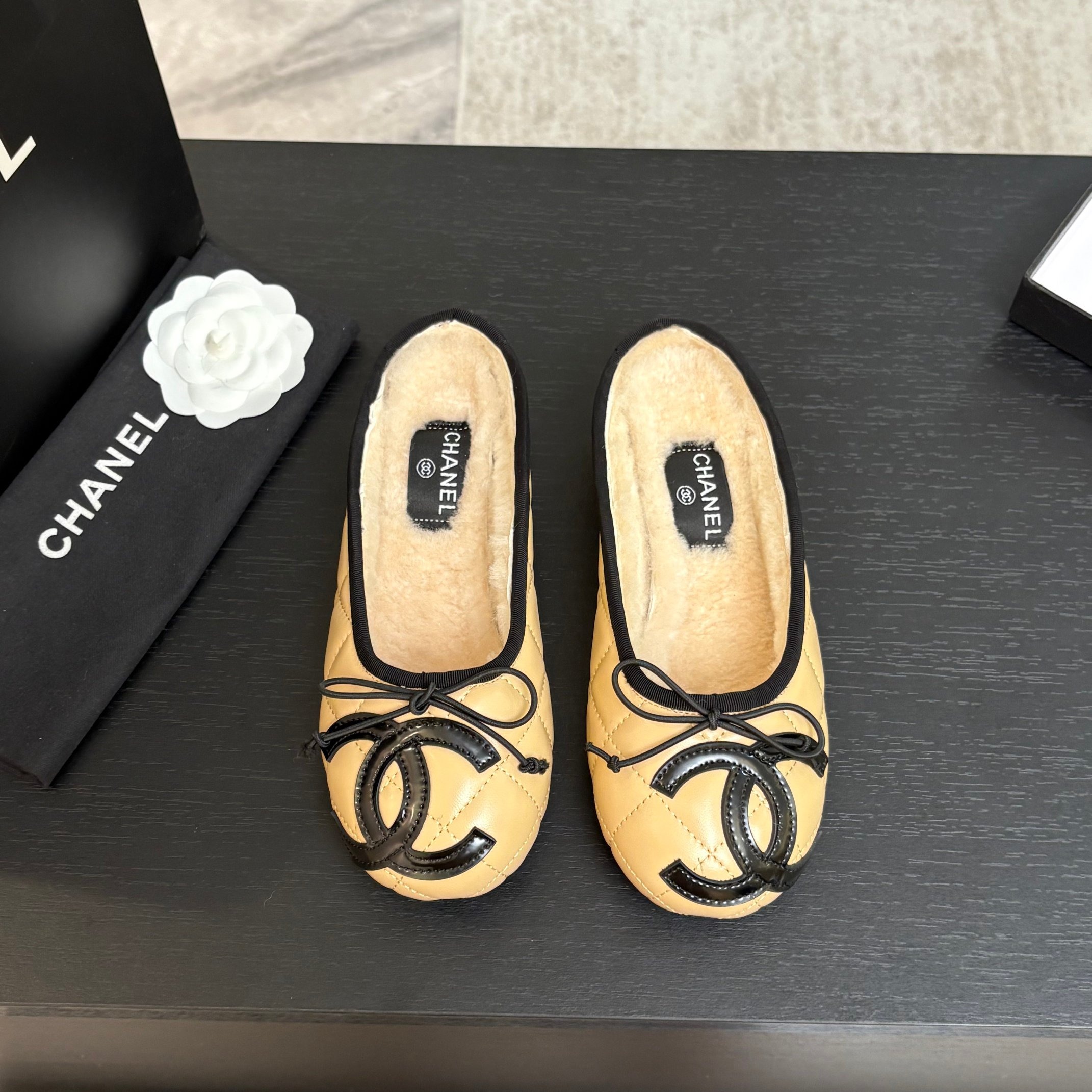 샤* 25K 신상 양털 세미슬리퍼