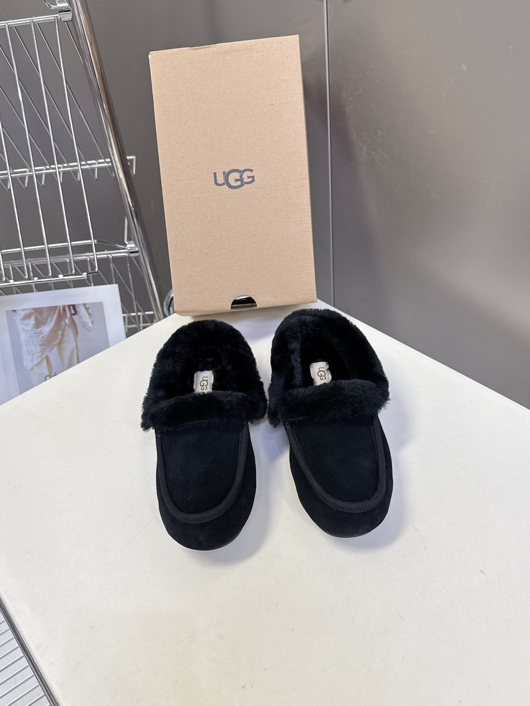 어* 신상 퍼 로퍼