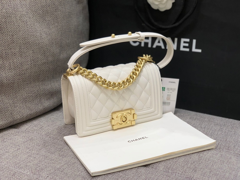 샤* 보이백 미듐 A67086 