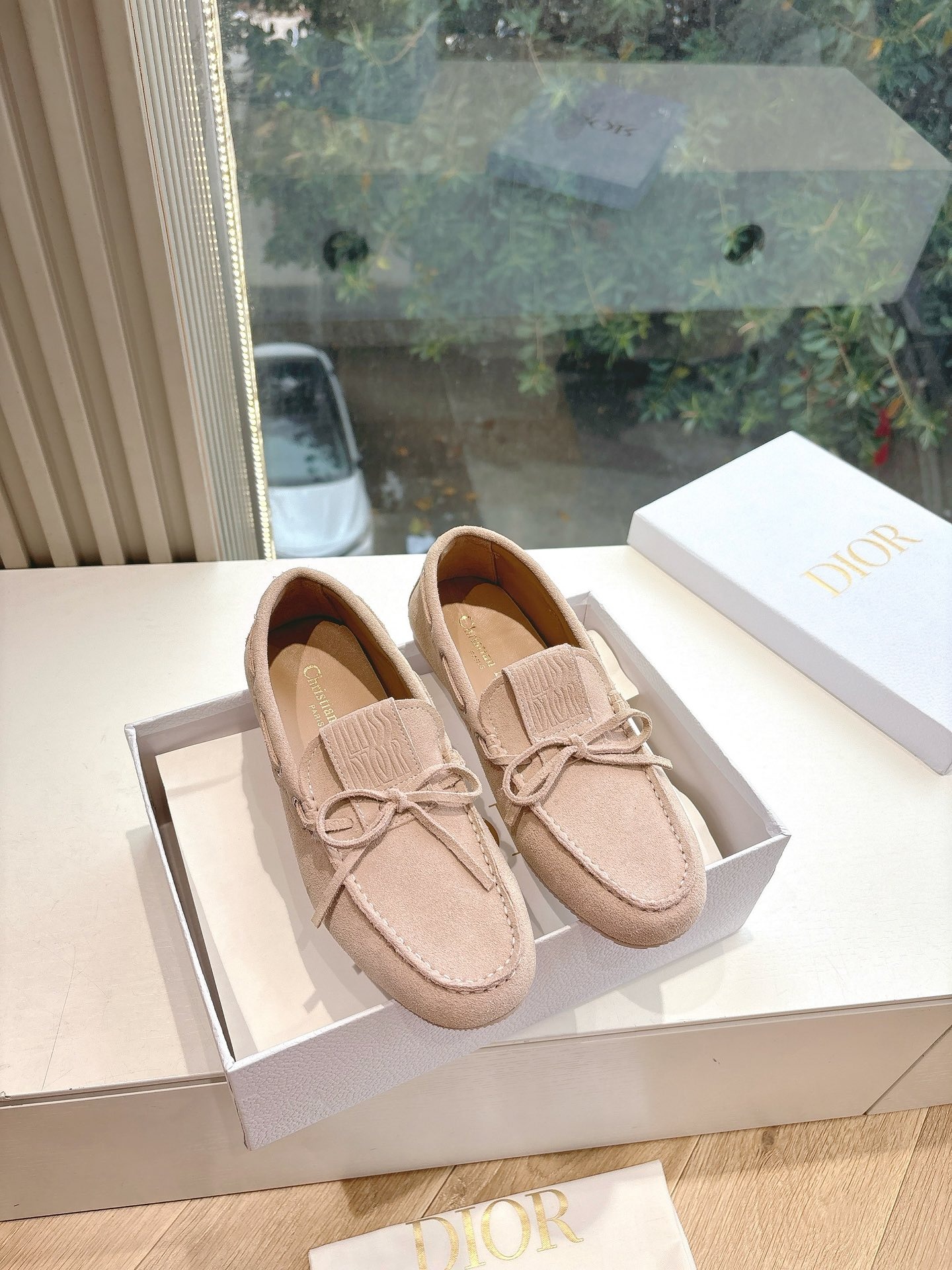 디* 2025 이른 봄 신상 로퍼