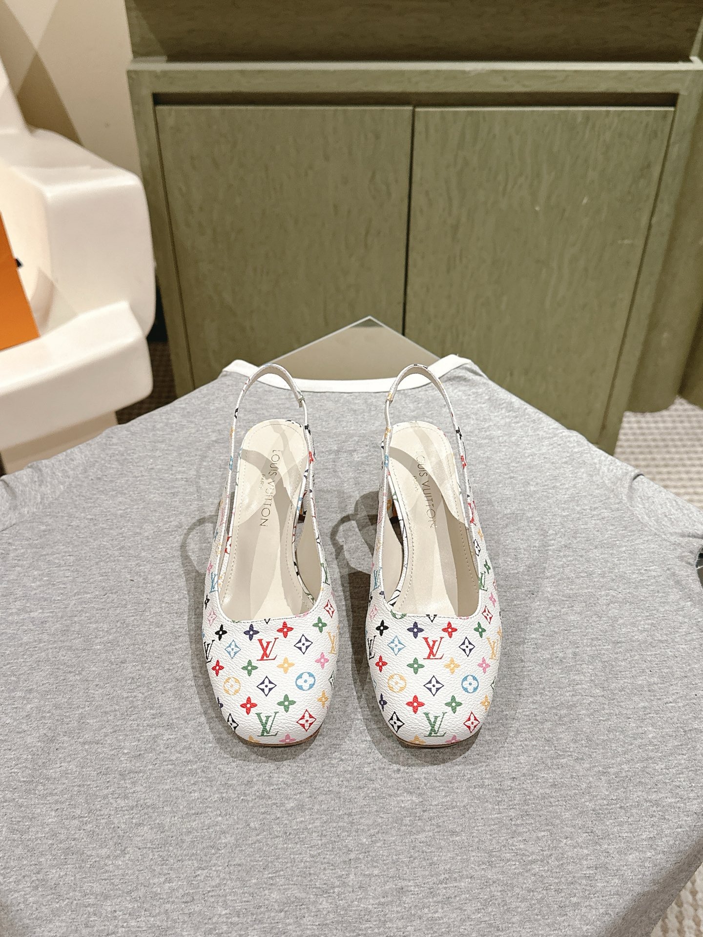 루*비통 신상 봄여름 메리제인 슈즈