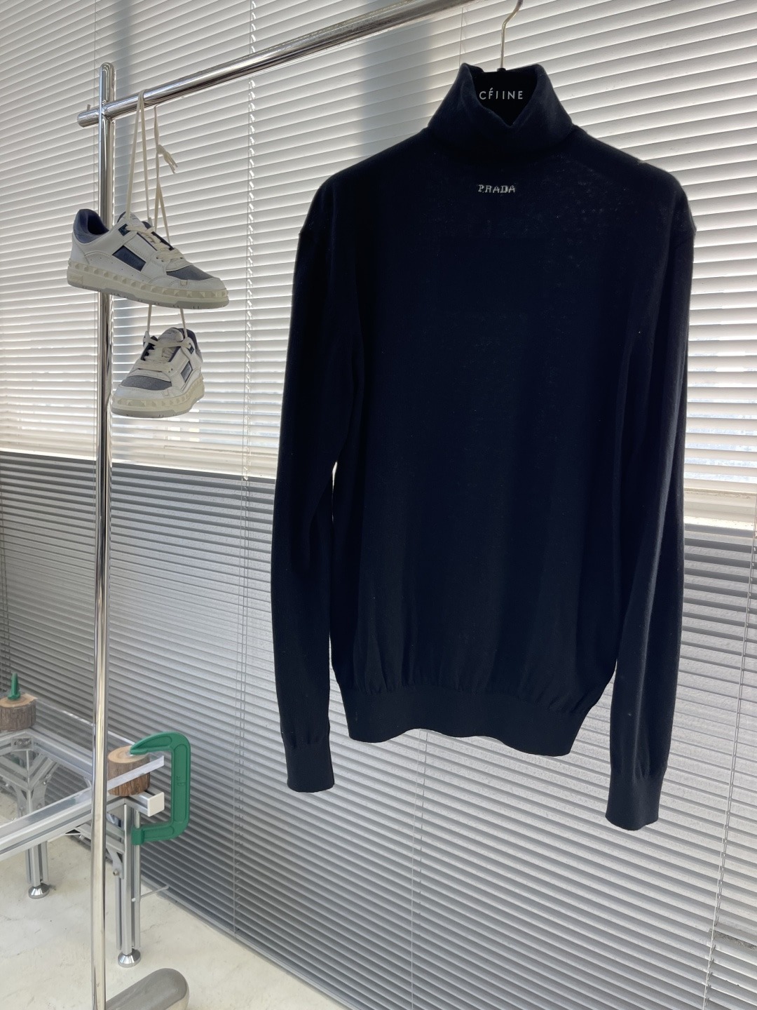 프*다 자카르 폴라티