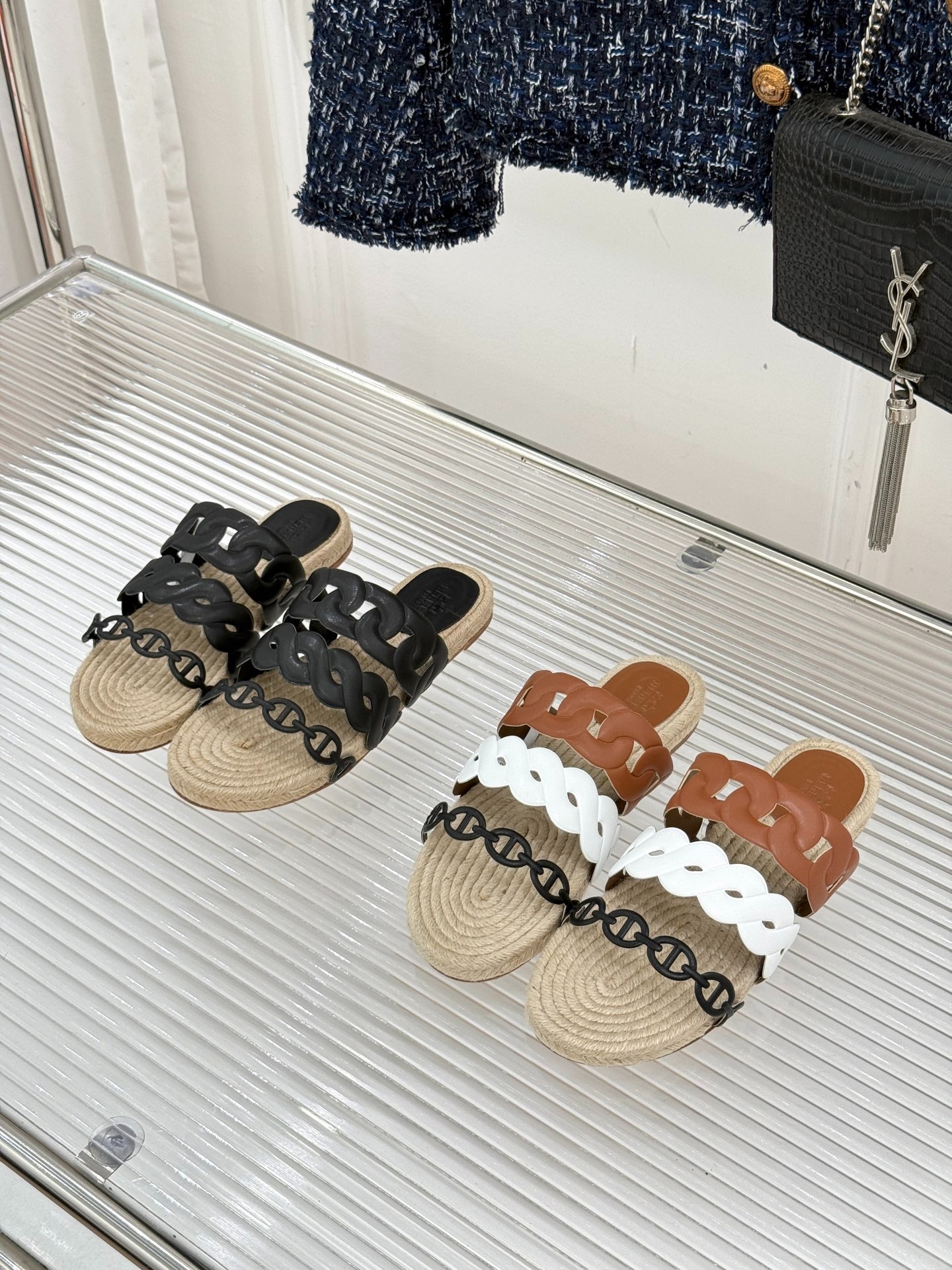 에*메스 클래식 슬리퍼