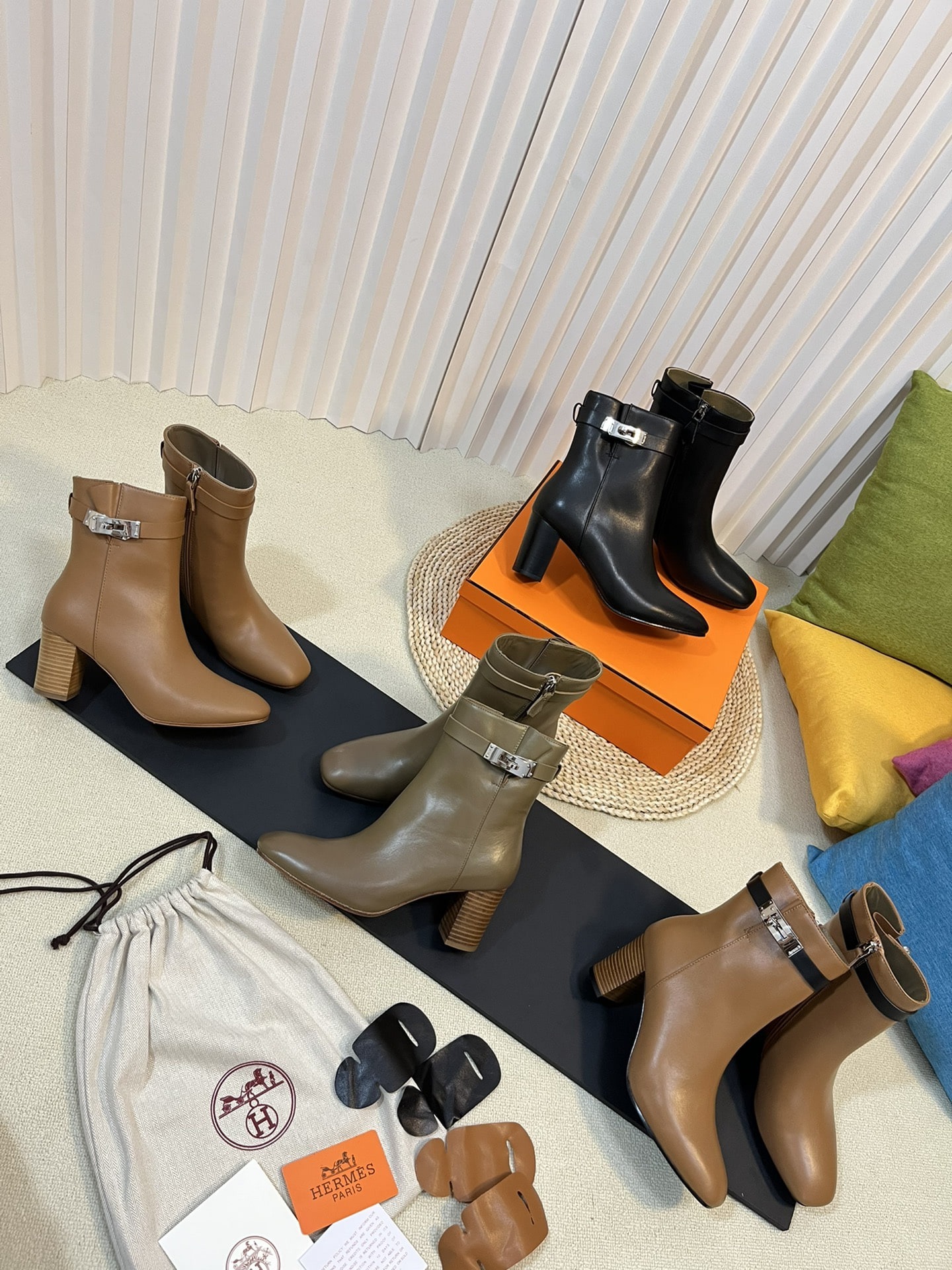 에*메스 신상 앵클부츠