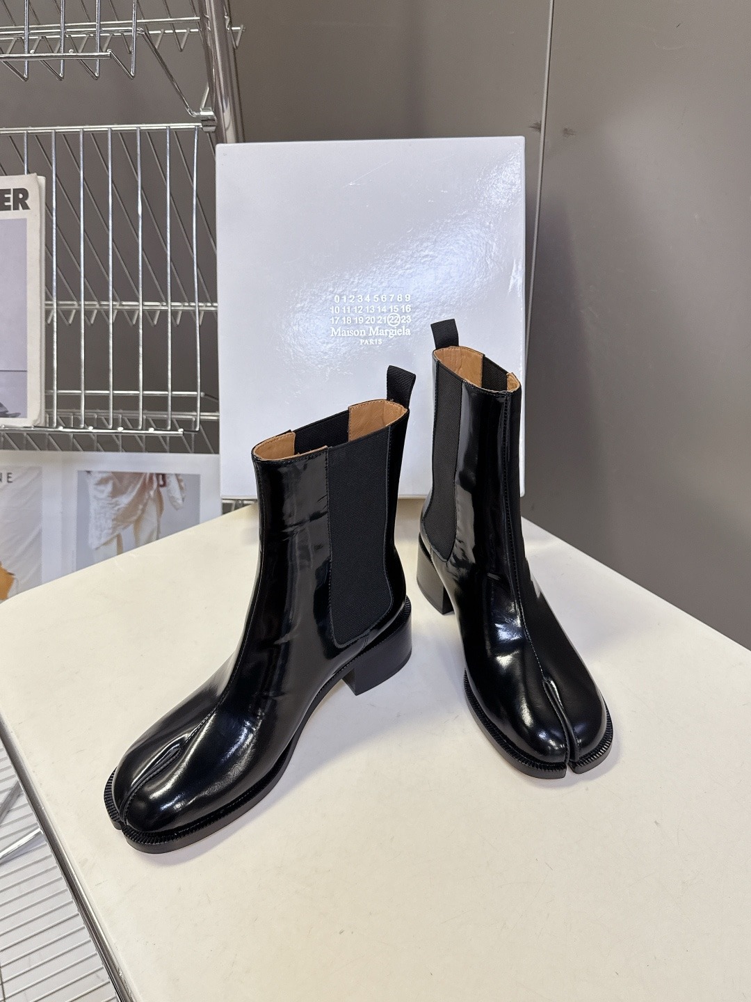 메*마르지엘라 신상 빈티지 앵클부츠