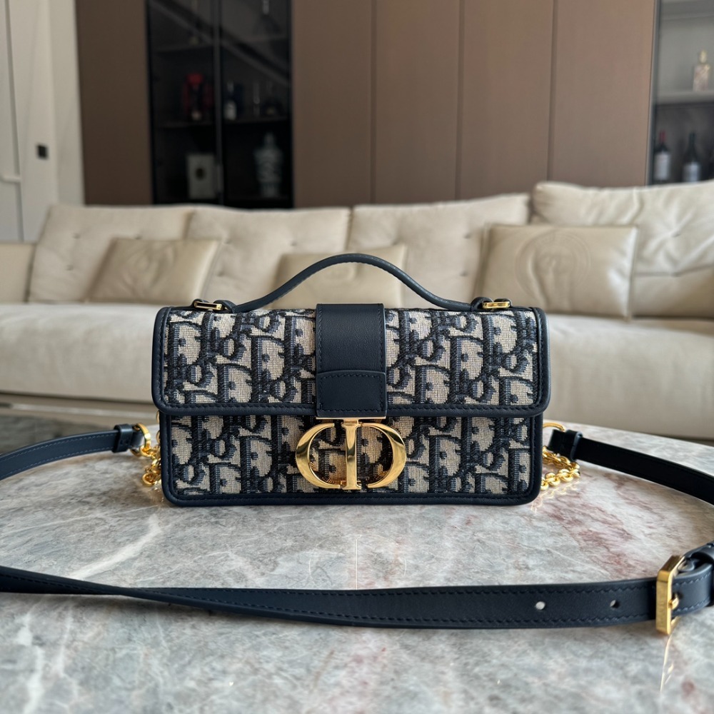 디올 미스몬테 미니 체인 클러치 S2356