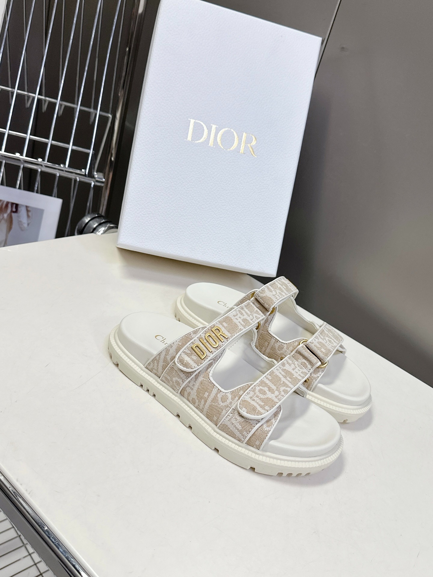 디* 봄여름 최신 벨크로 샌들