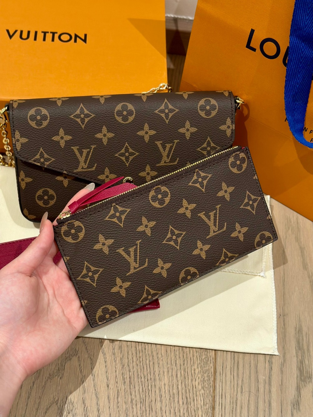 루이비* 포쉐트 펠리시 모노그램 월렛 M61276 