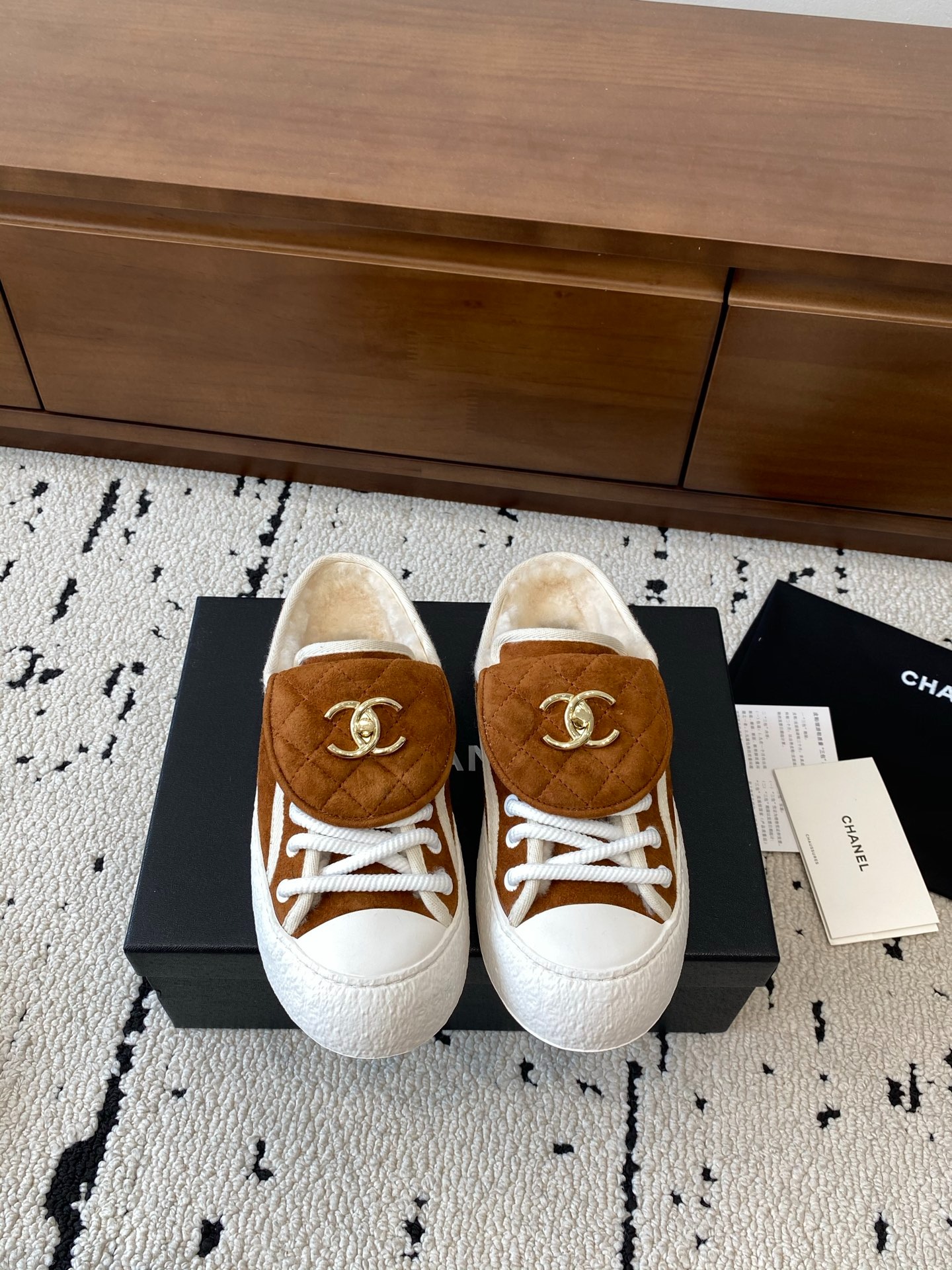 샤* 25 가을/겨울 신상 스웨이드 세미 슬리퍼