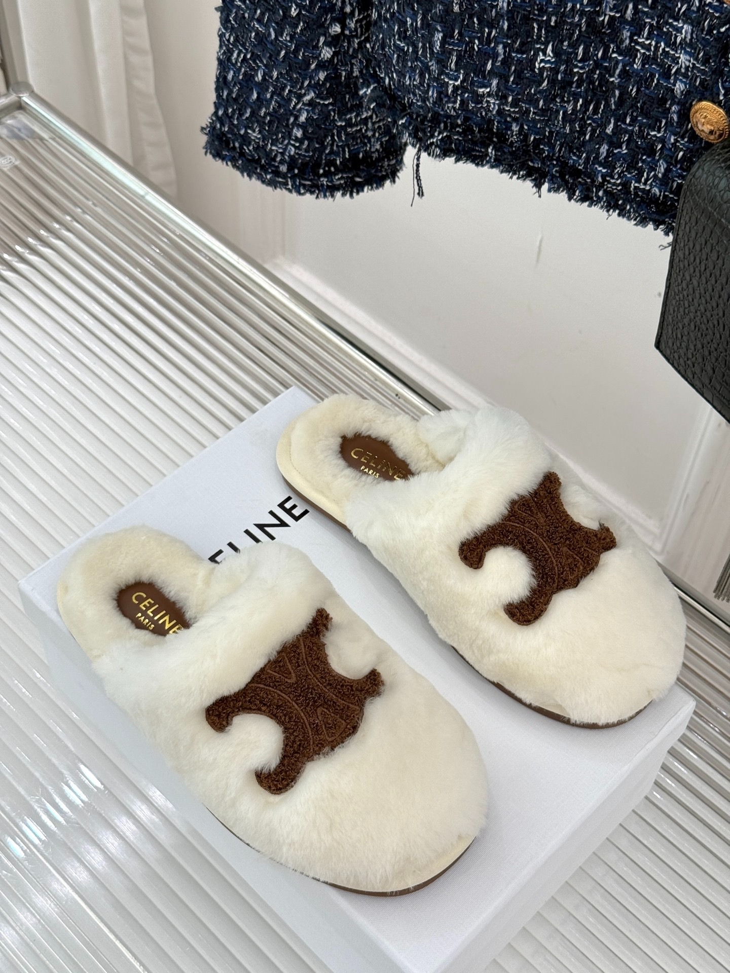 셀*느 25W 신상 퍼 세미슬리퍼