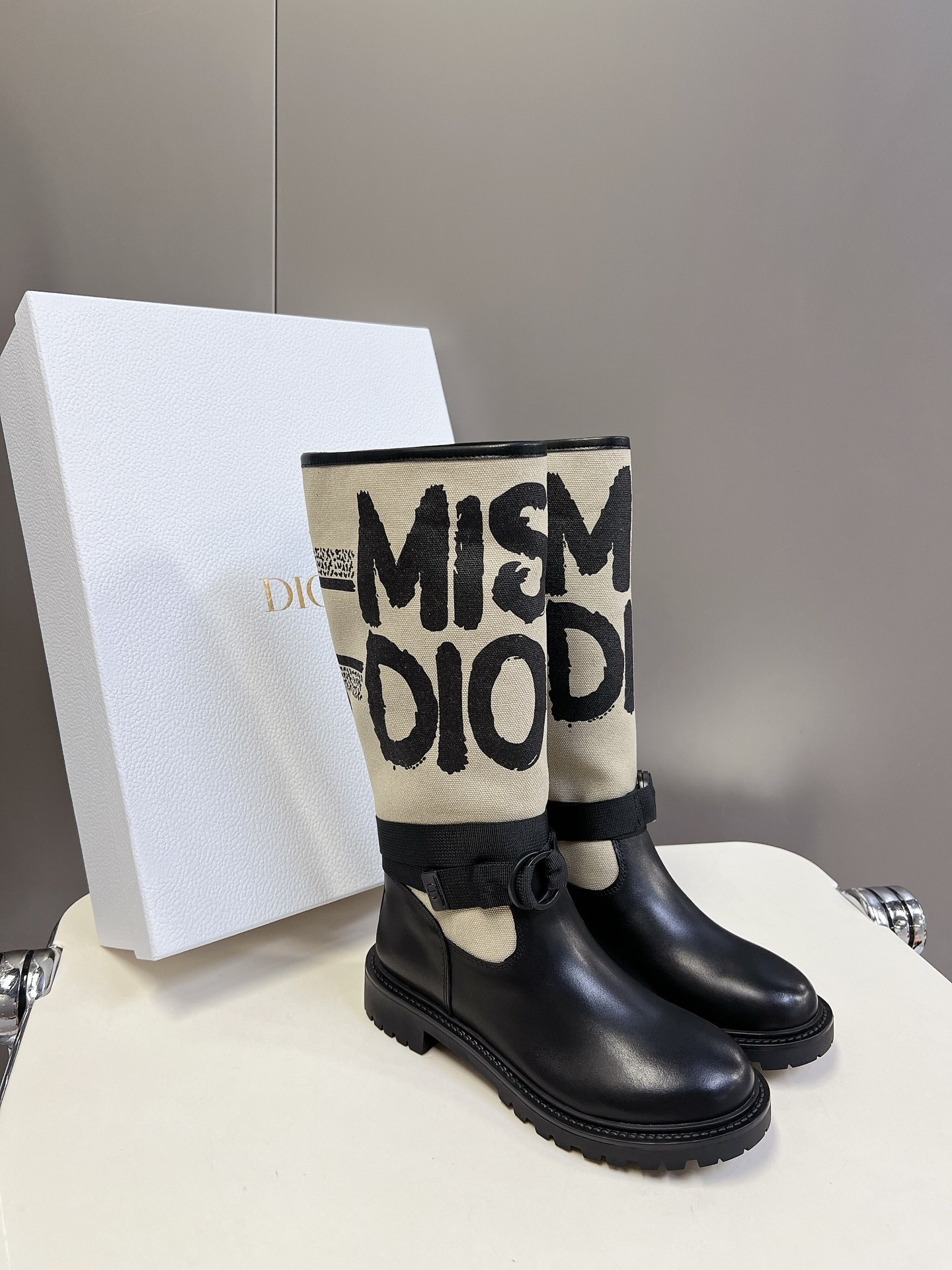 디* 신상 클래식 라이더 부츠