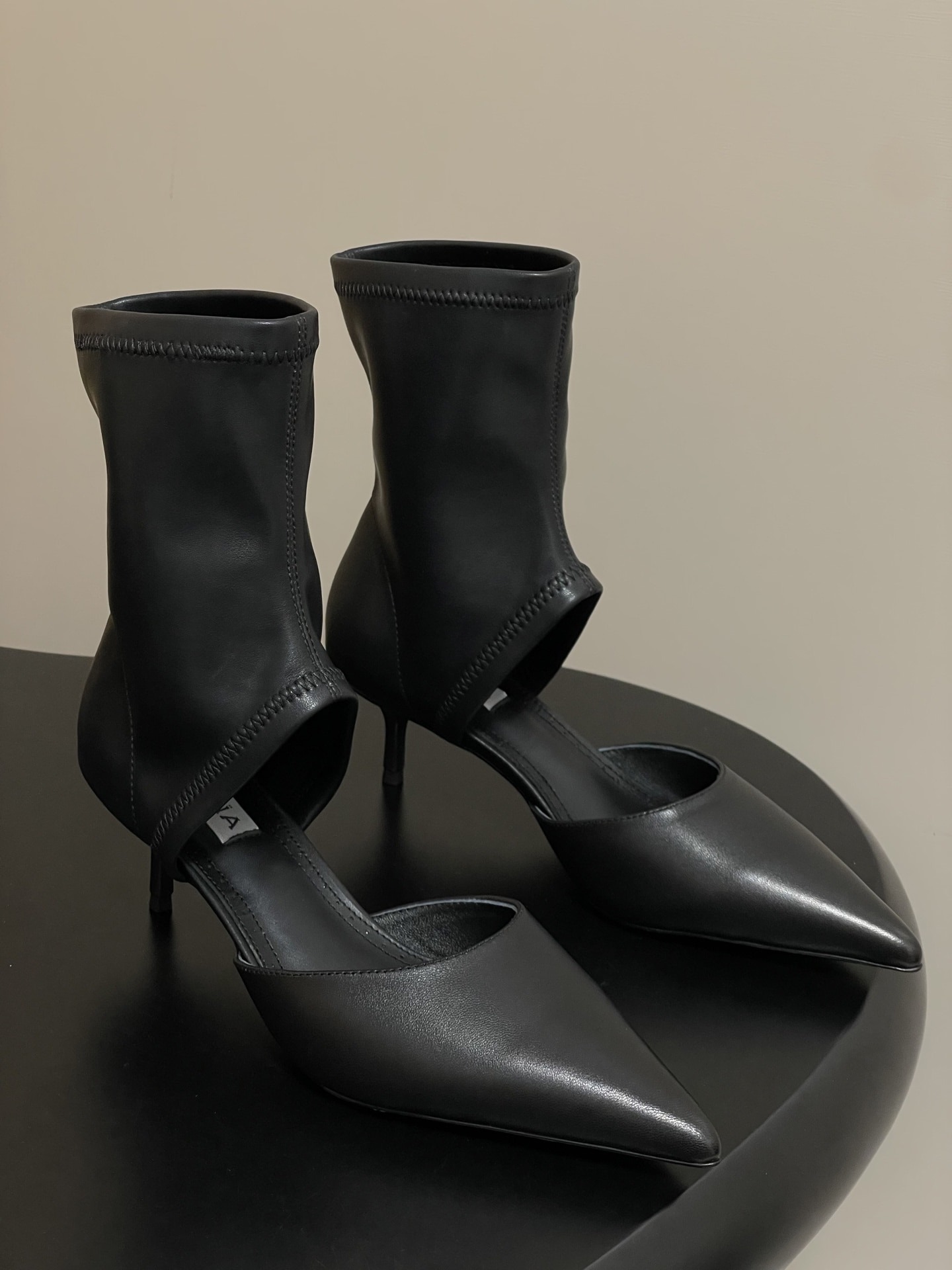 알*이아 25 신상 스판 스웨이드 앵클부츠