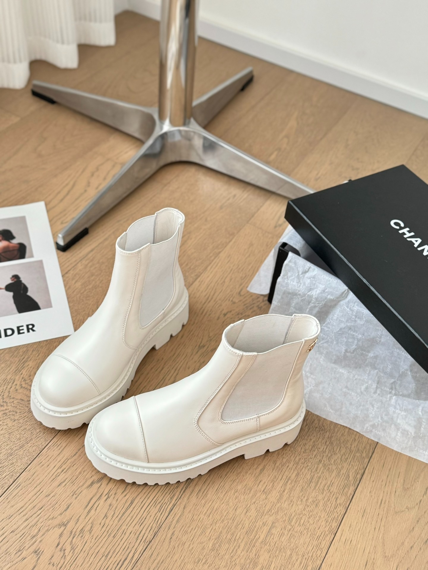 샤* 25B 신상 통굽 밴딩 앵클부츠