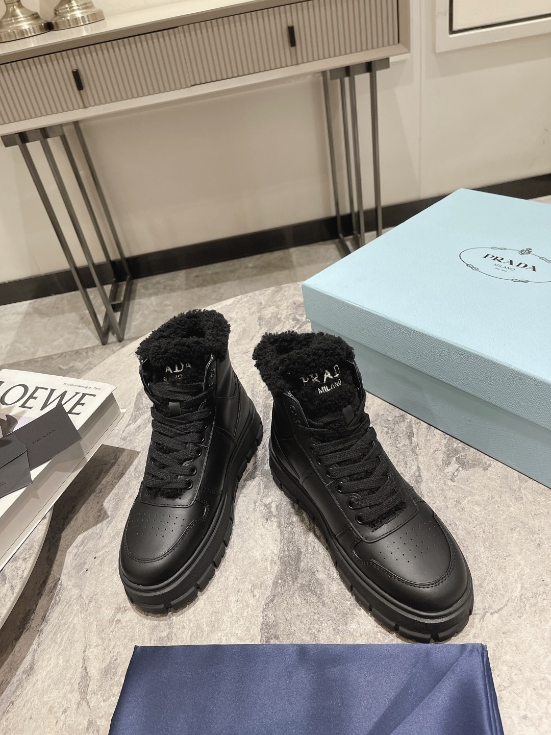 프*다 신상 통굽 앵클워커 부츠