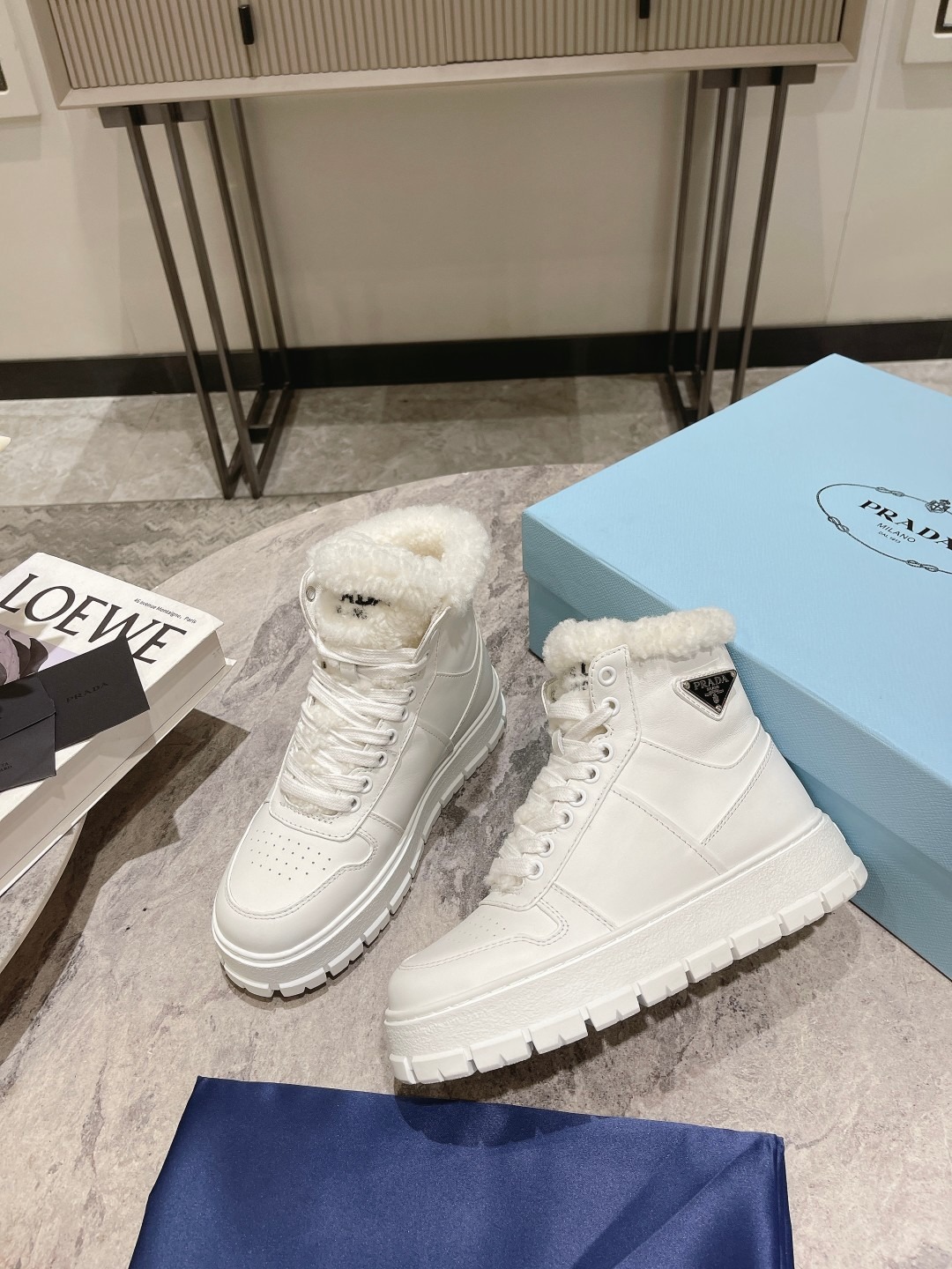 프*다 신상 통굽 앵클워커 부츠