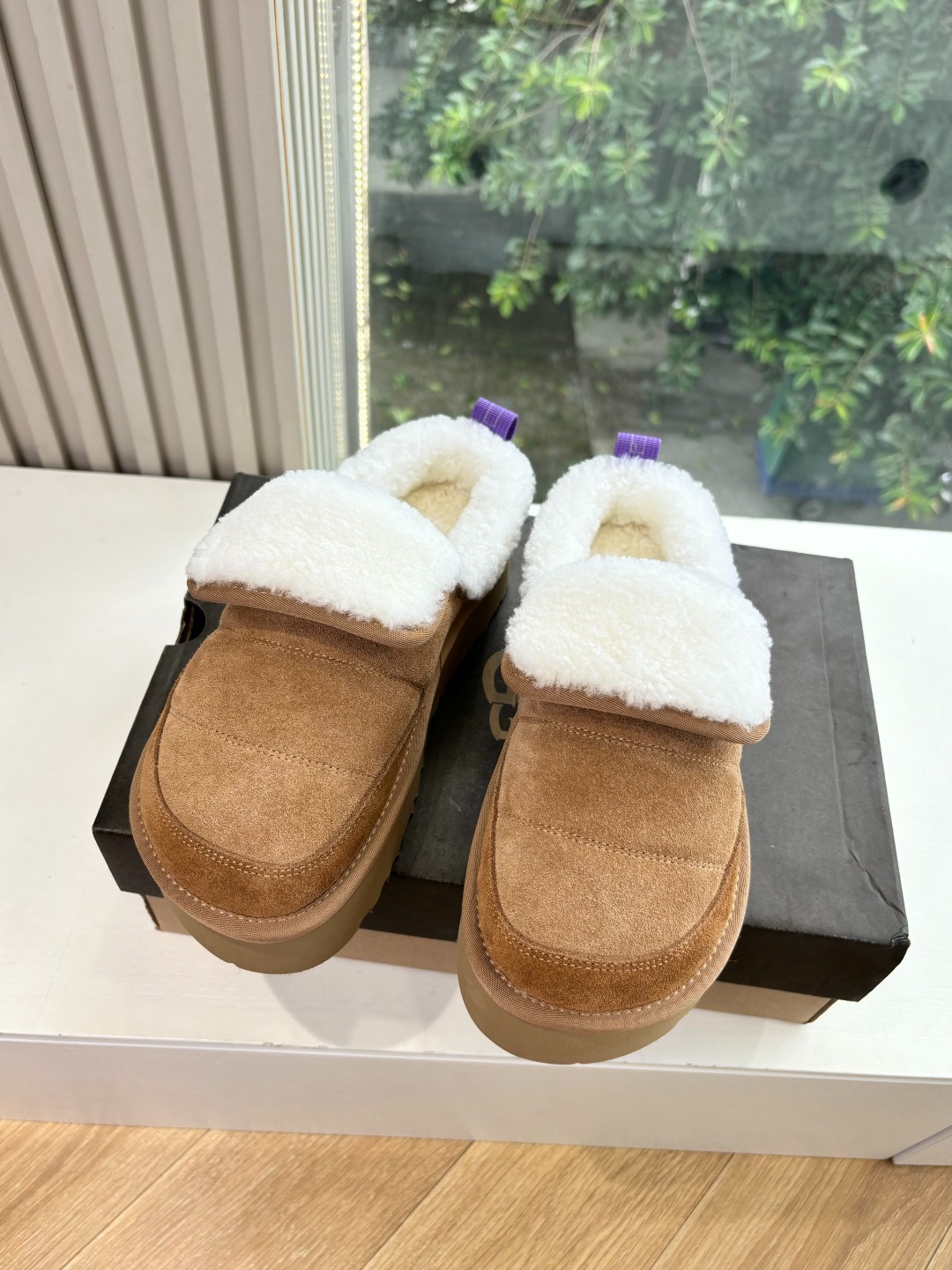 어* 신상 가죽 슬리퍼 통굽 스니커즈