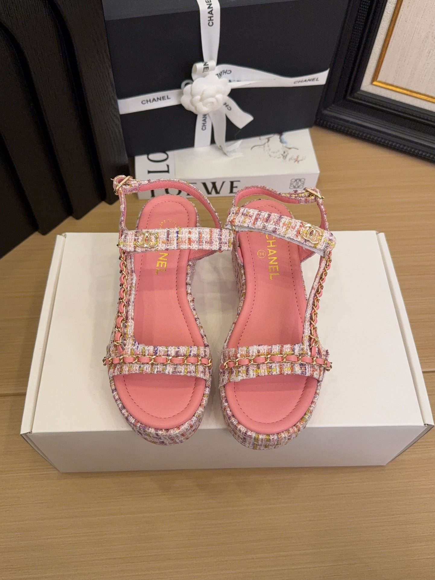 샤* 25 신상 고퀄리티 체인 버클 웨지 샌들