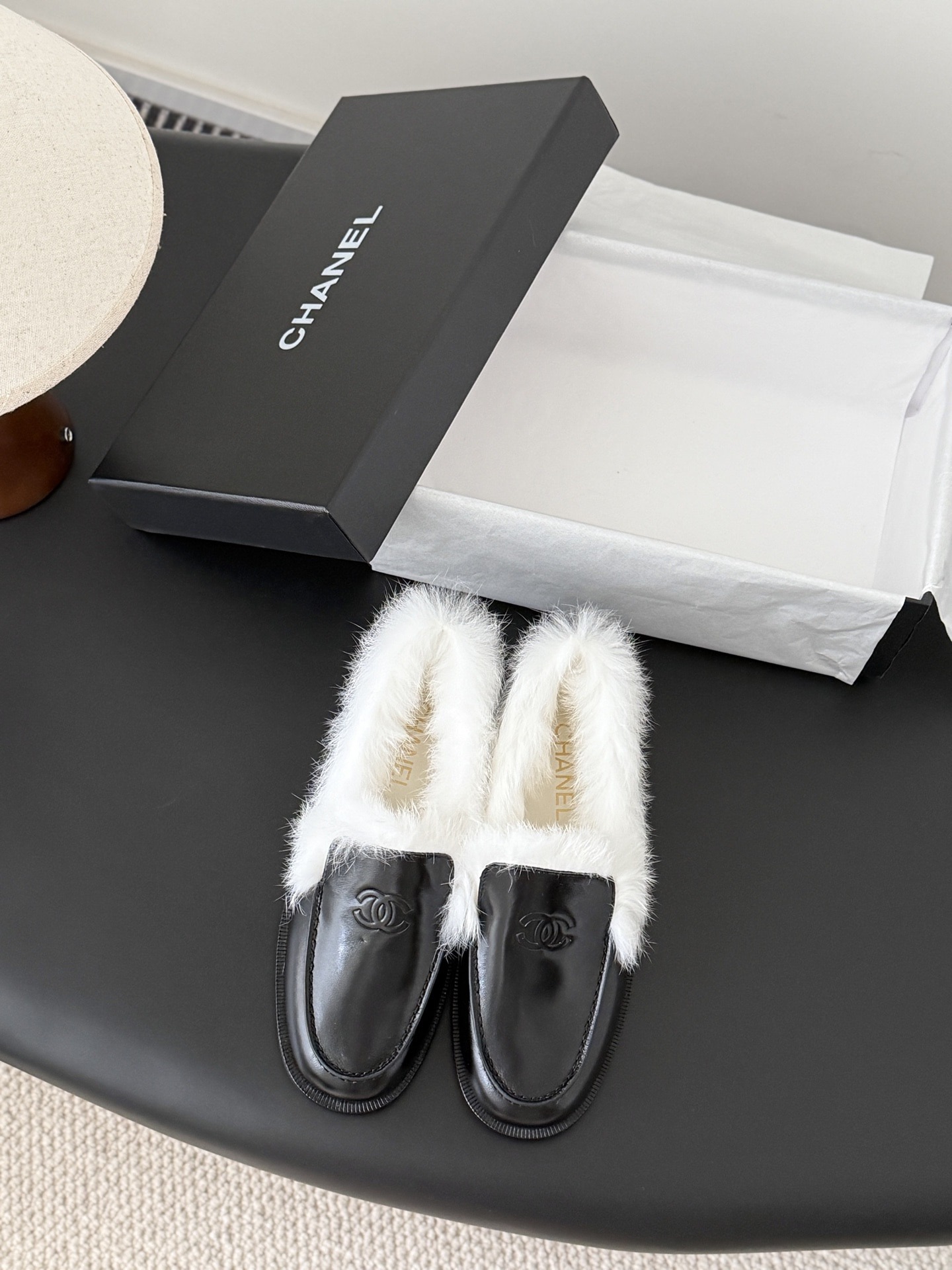 샤* 25 신상 코코네이즈 퍼 로퍼