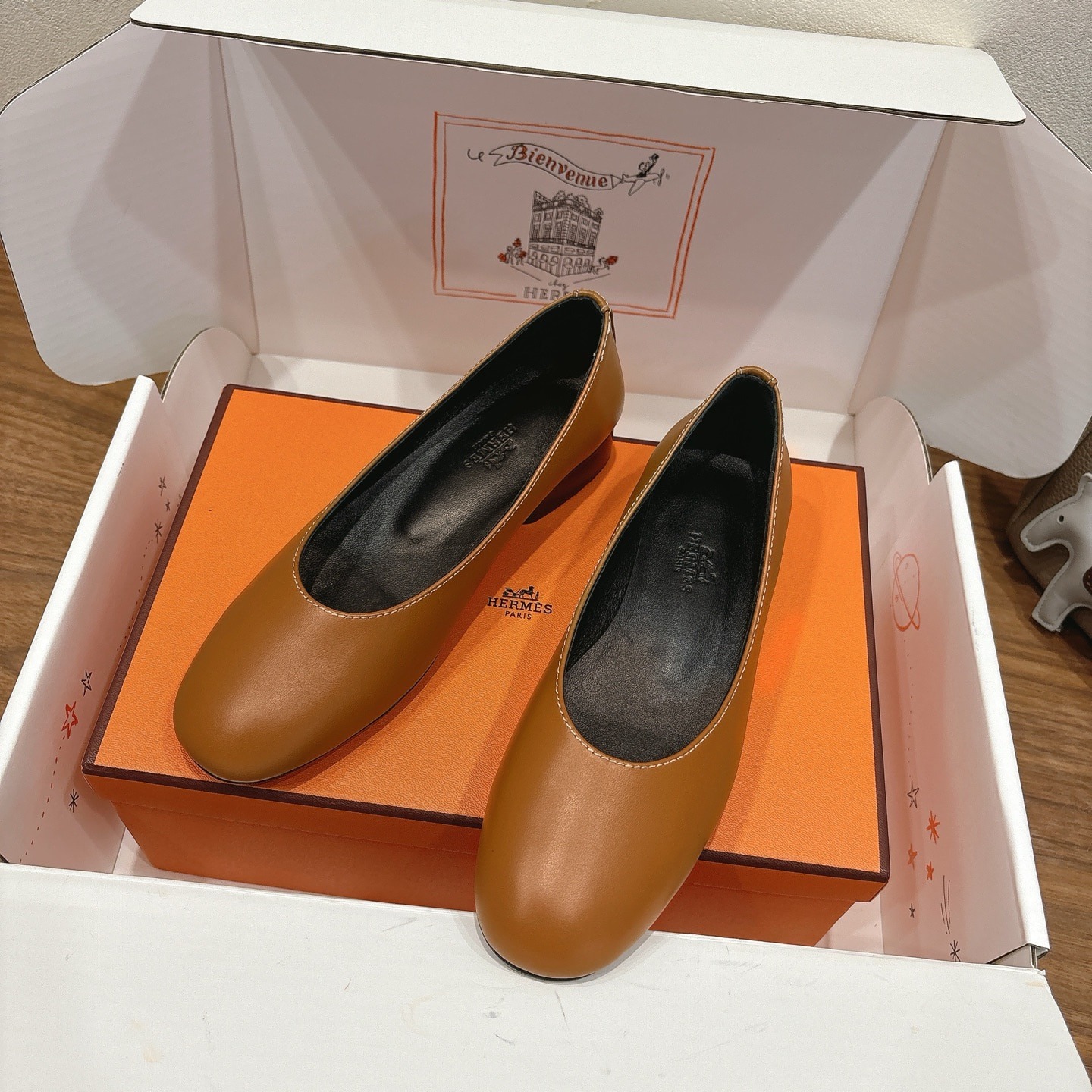 에*메스 25 신상 플랫