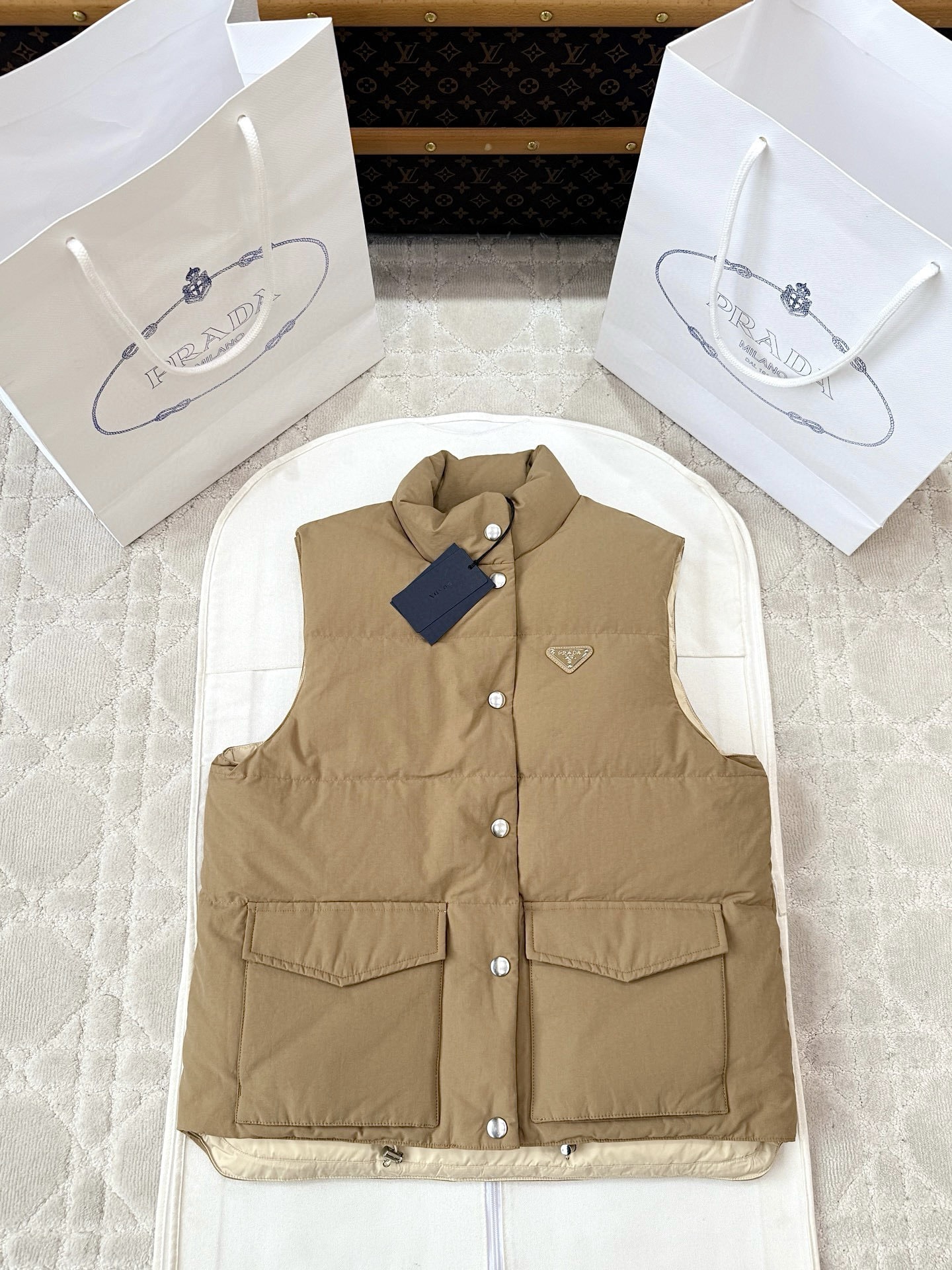 프*다 신상 스트링 다운 베스트