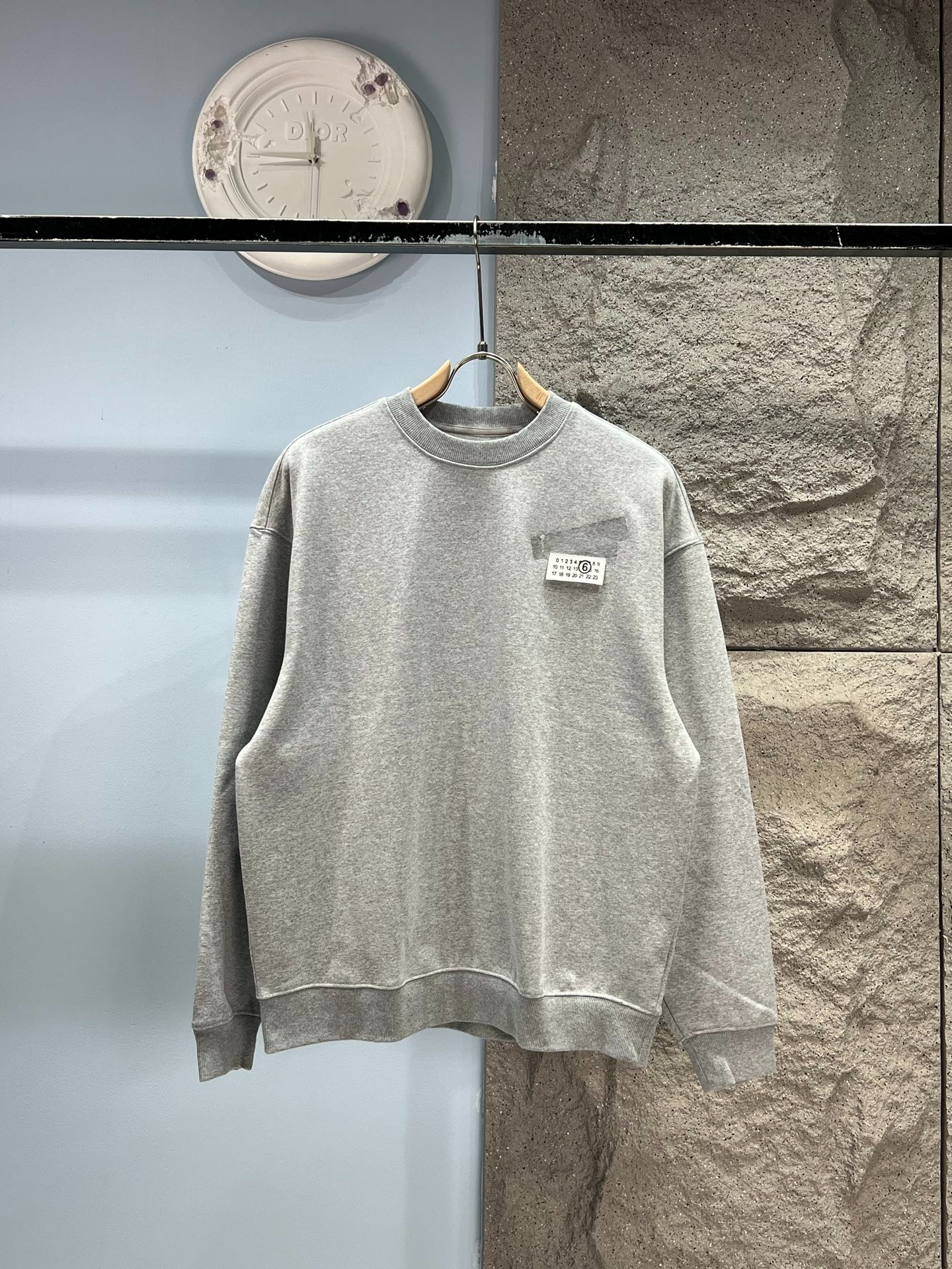 메*마르지엘라 신상 라운드 맨투맨