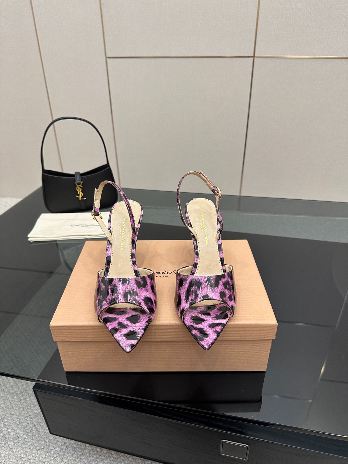 지*비토 로씨 25 신상 슬리퍼