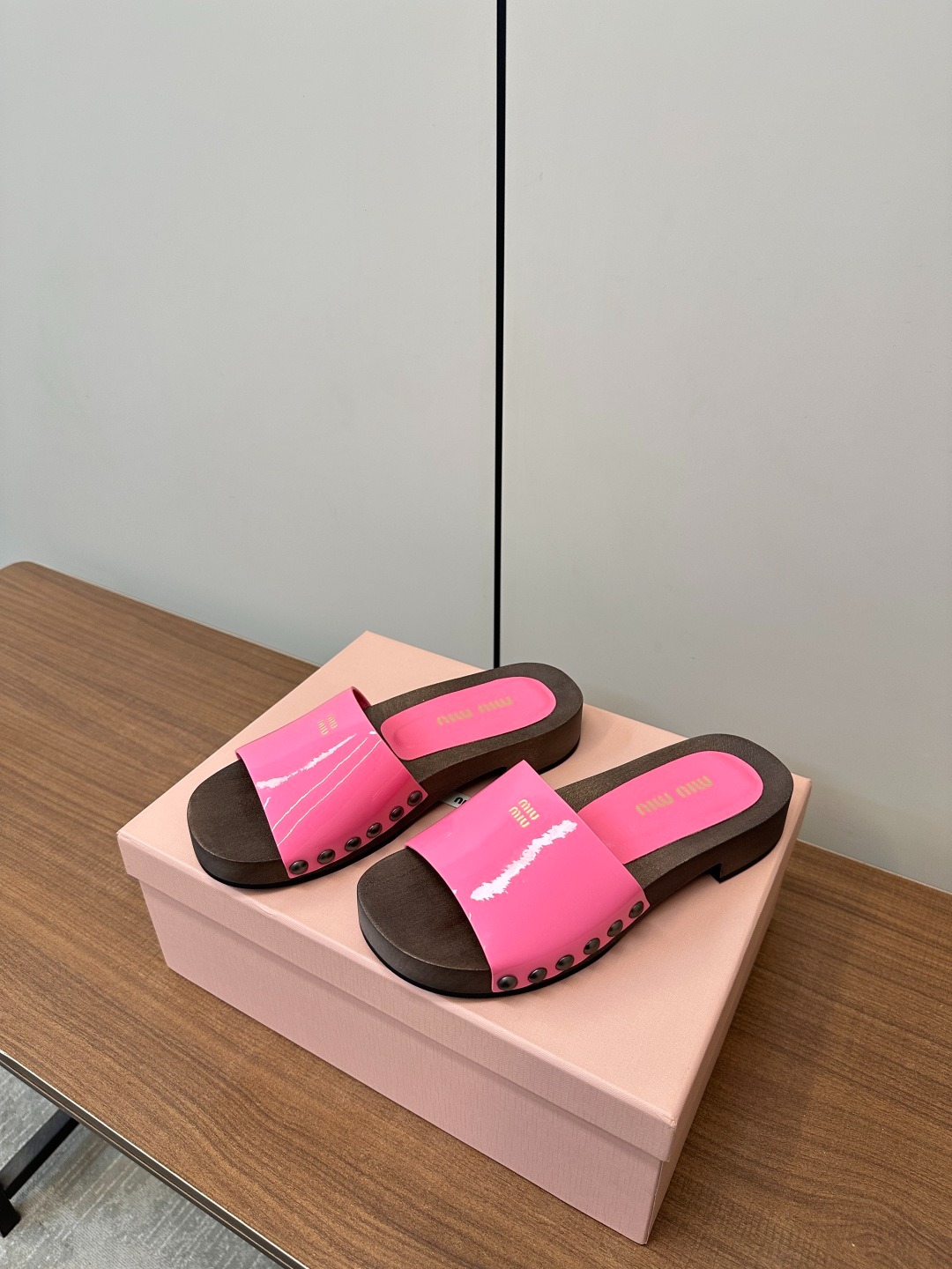 미*미* 2025 봄여름 신상 빈티지 슬리퍼